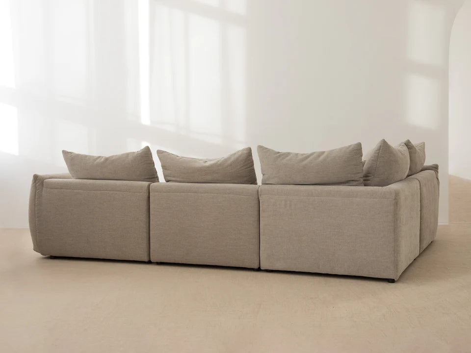 Bloom 4-person sofa beige