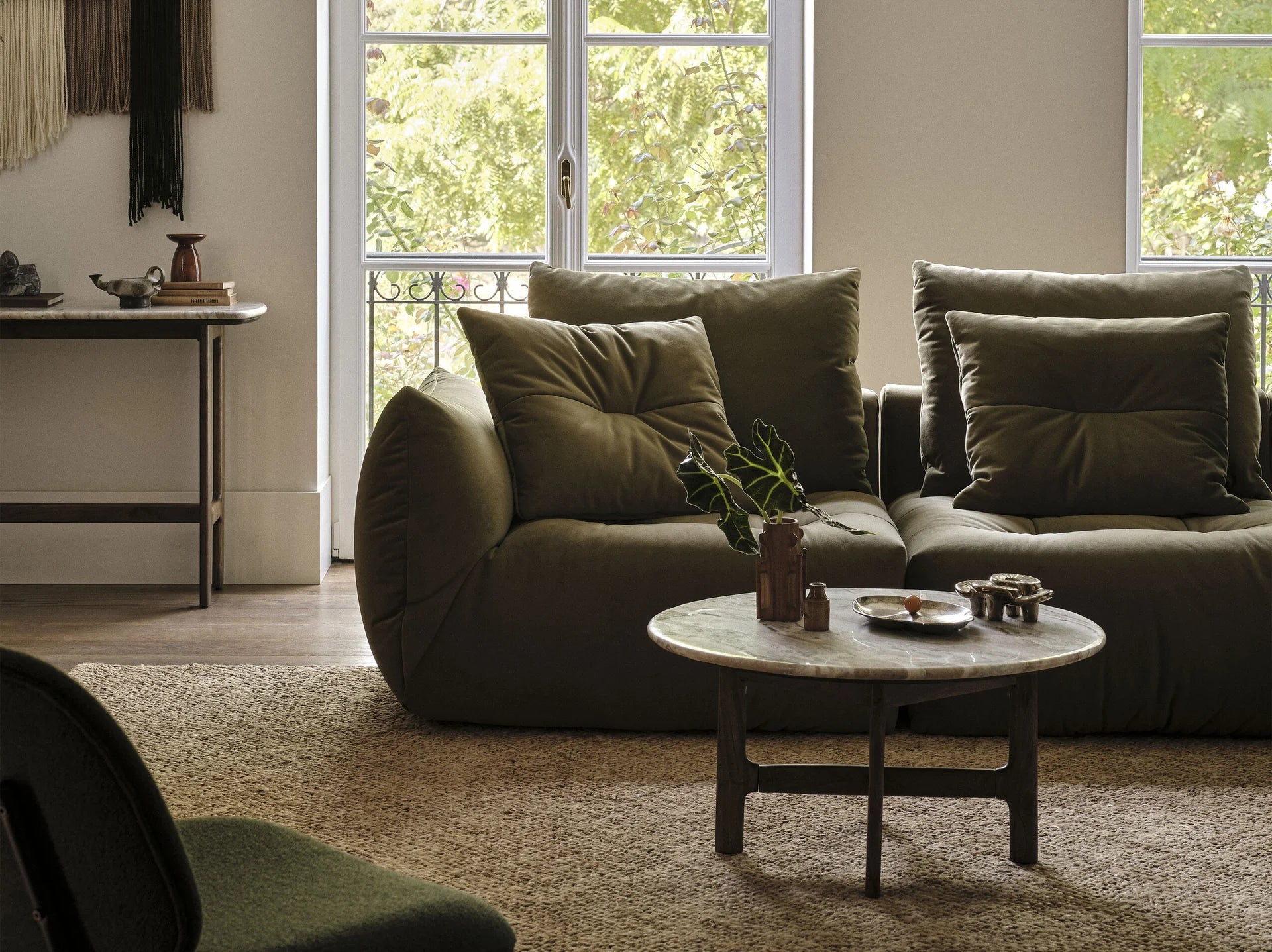 Bloom 4-person sofa beige