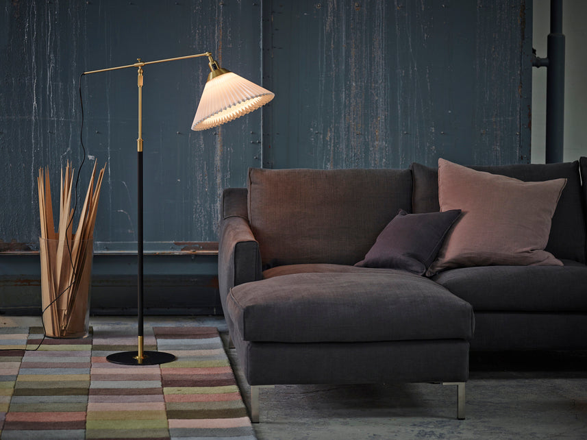 Floor lamp MODEL 349 white with black-gold base