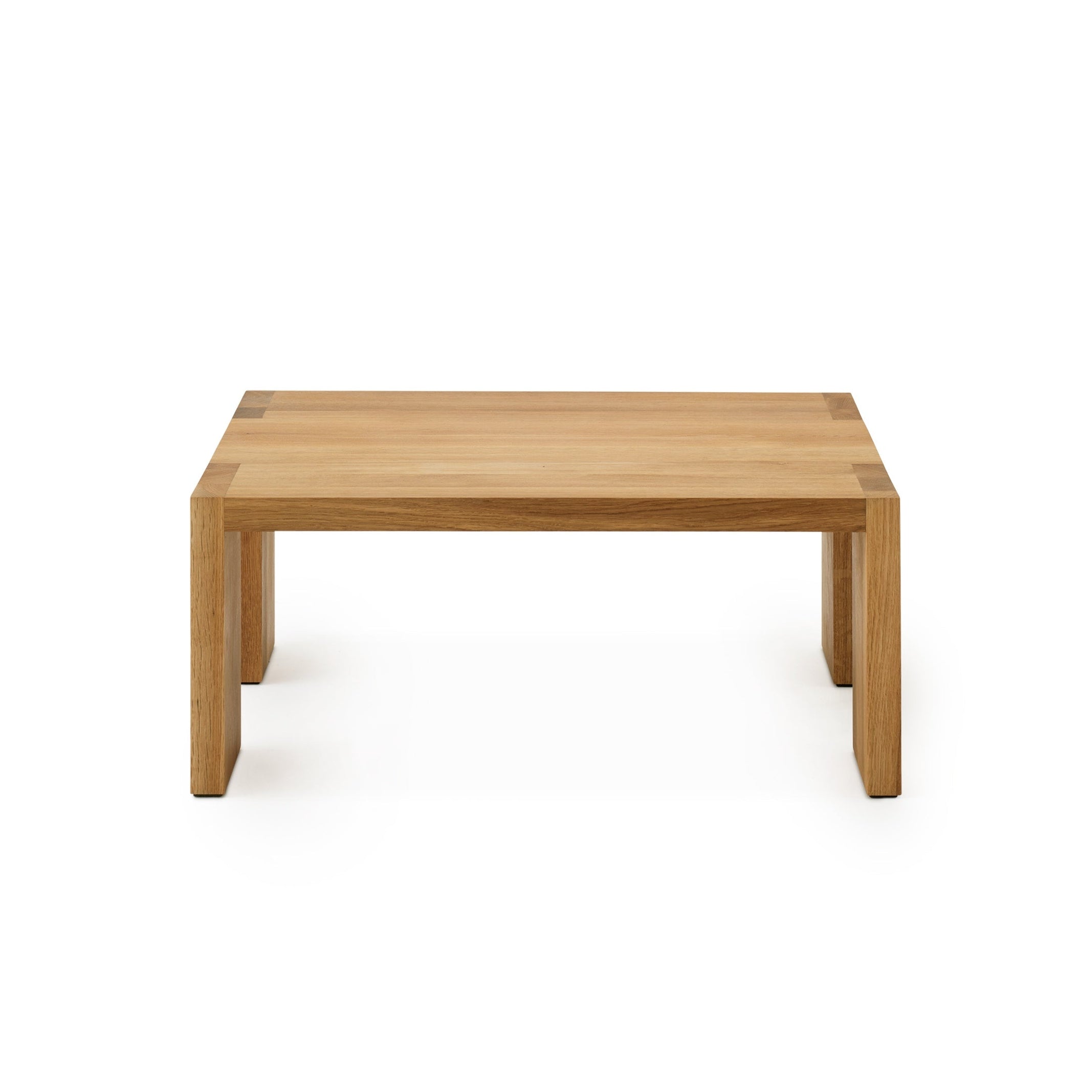 Kaffeetisch TENON aus Eichenholz