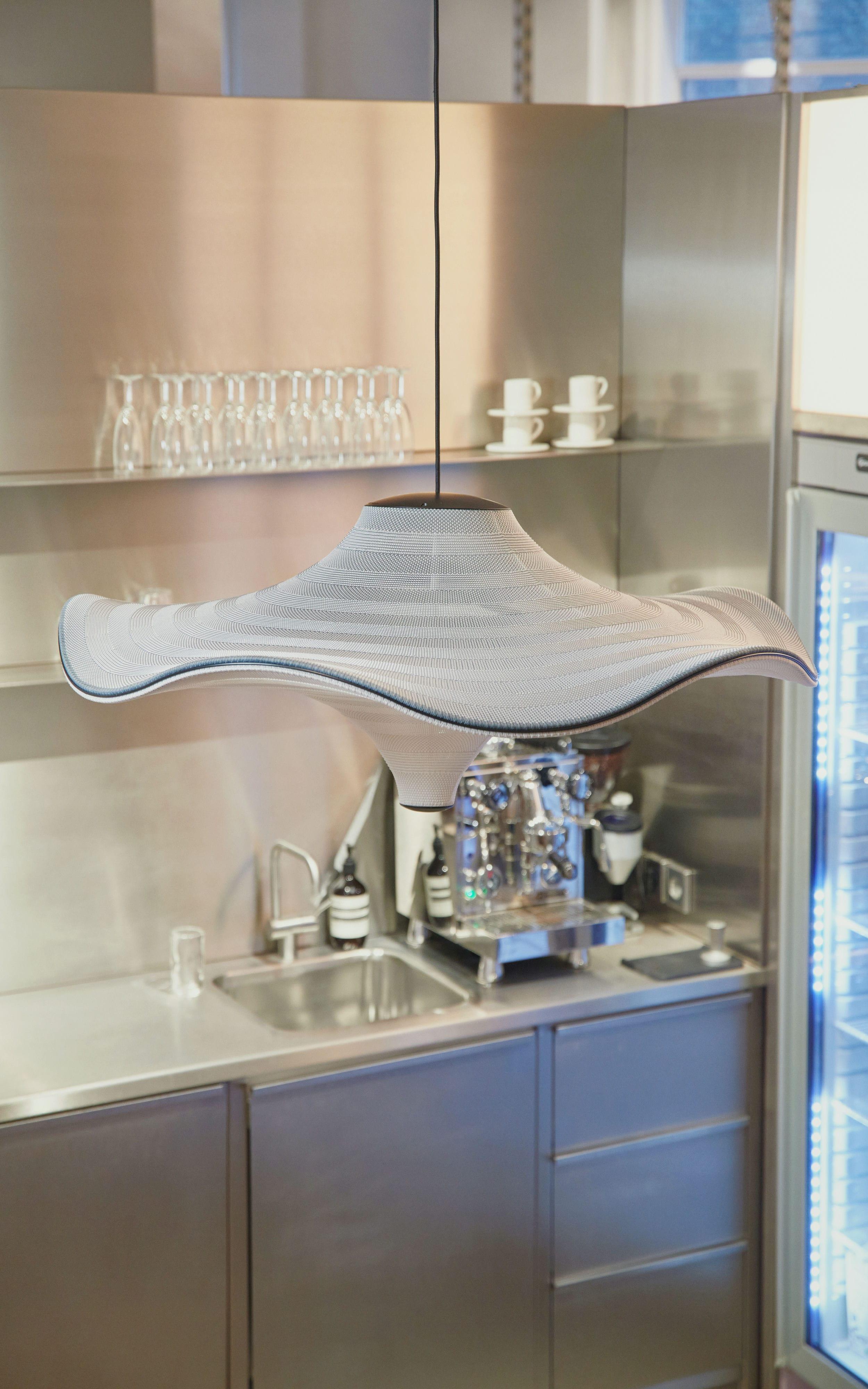 Lampa wisząca FLYING niebieski – Made by Hand
