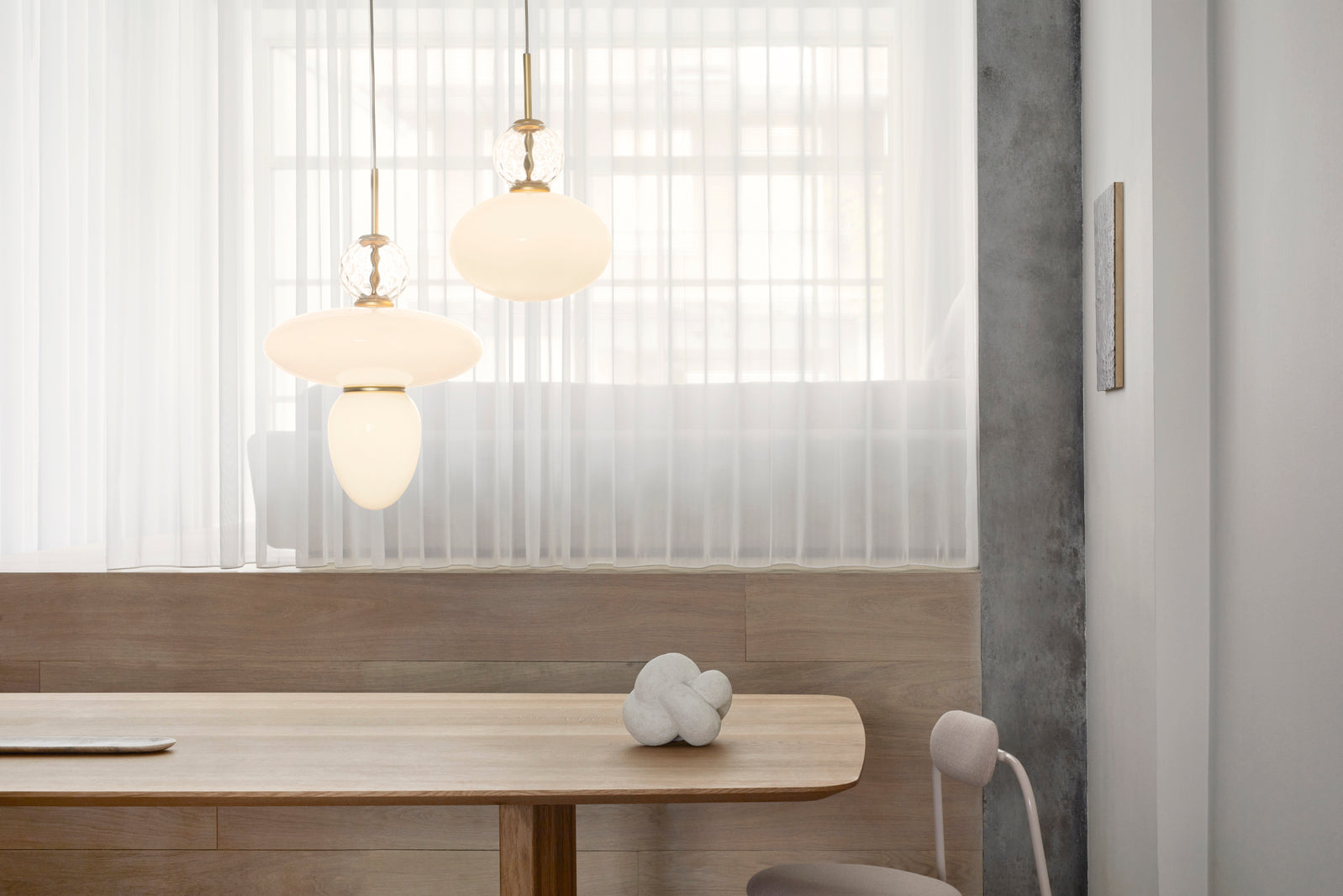 Pendelleuchte RIZZATTO 43 Messing mit opalem Glas