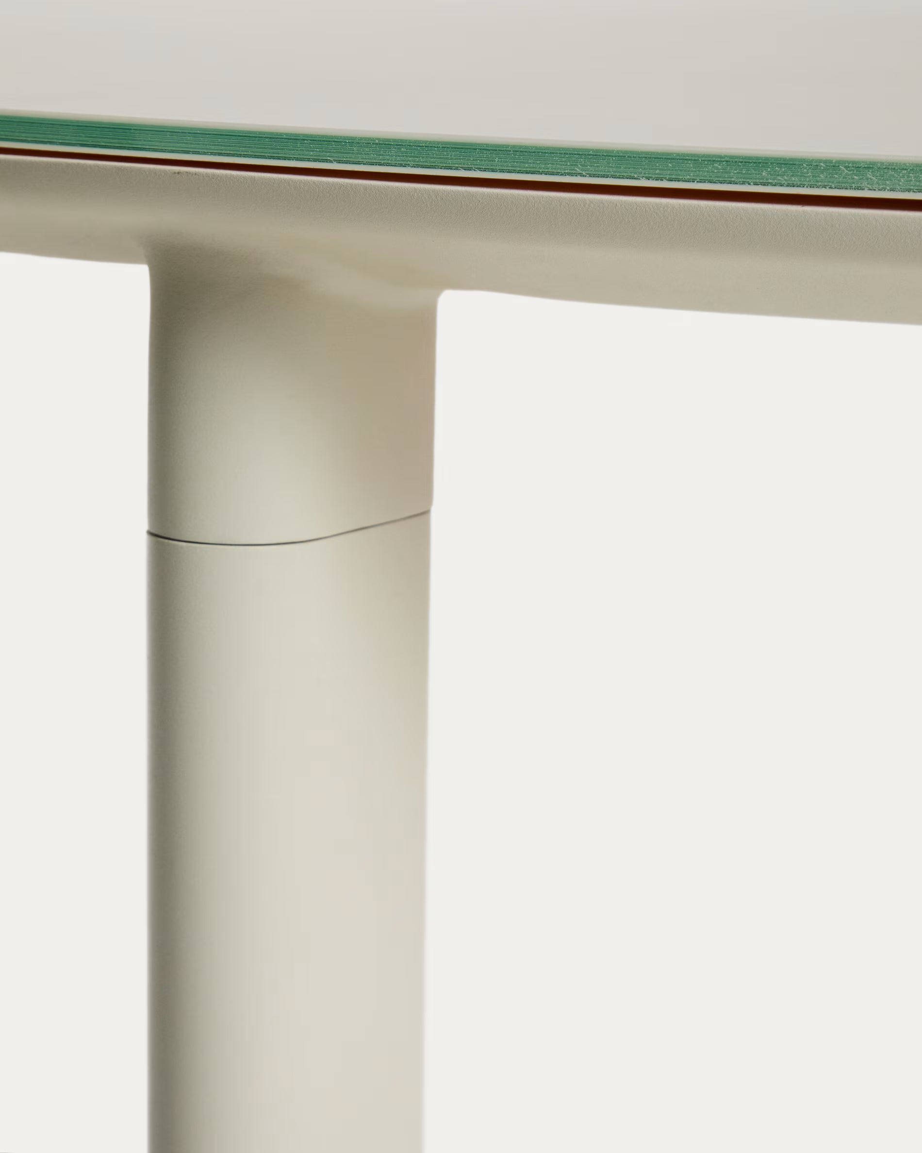 ERICE Ecru Round Garden Table