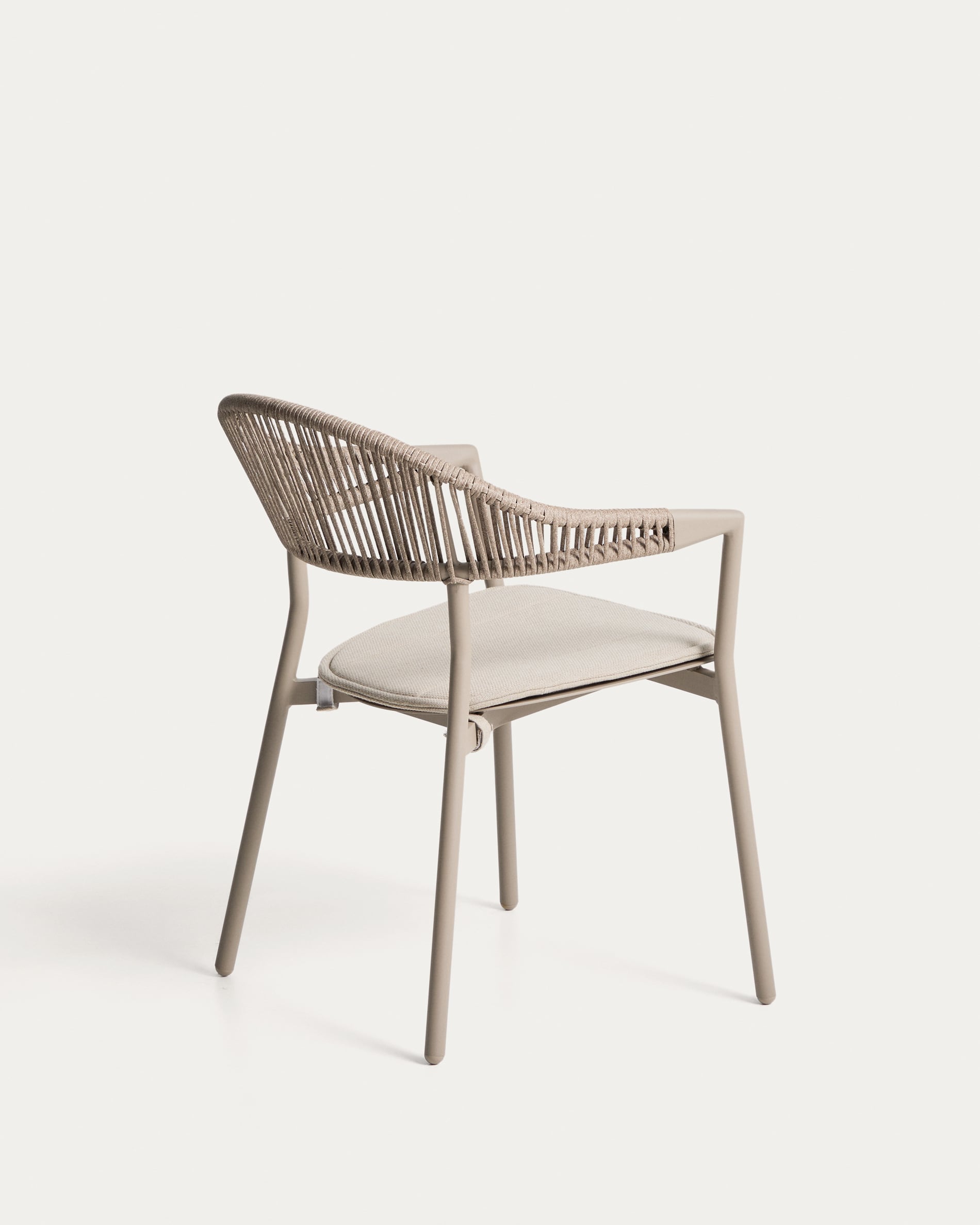 Krzesło ogrodowe ALIMIA taupe – Kave Home