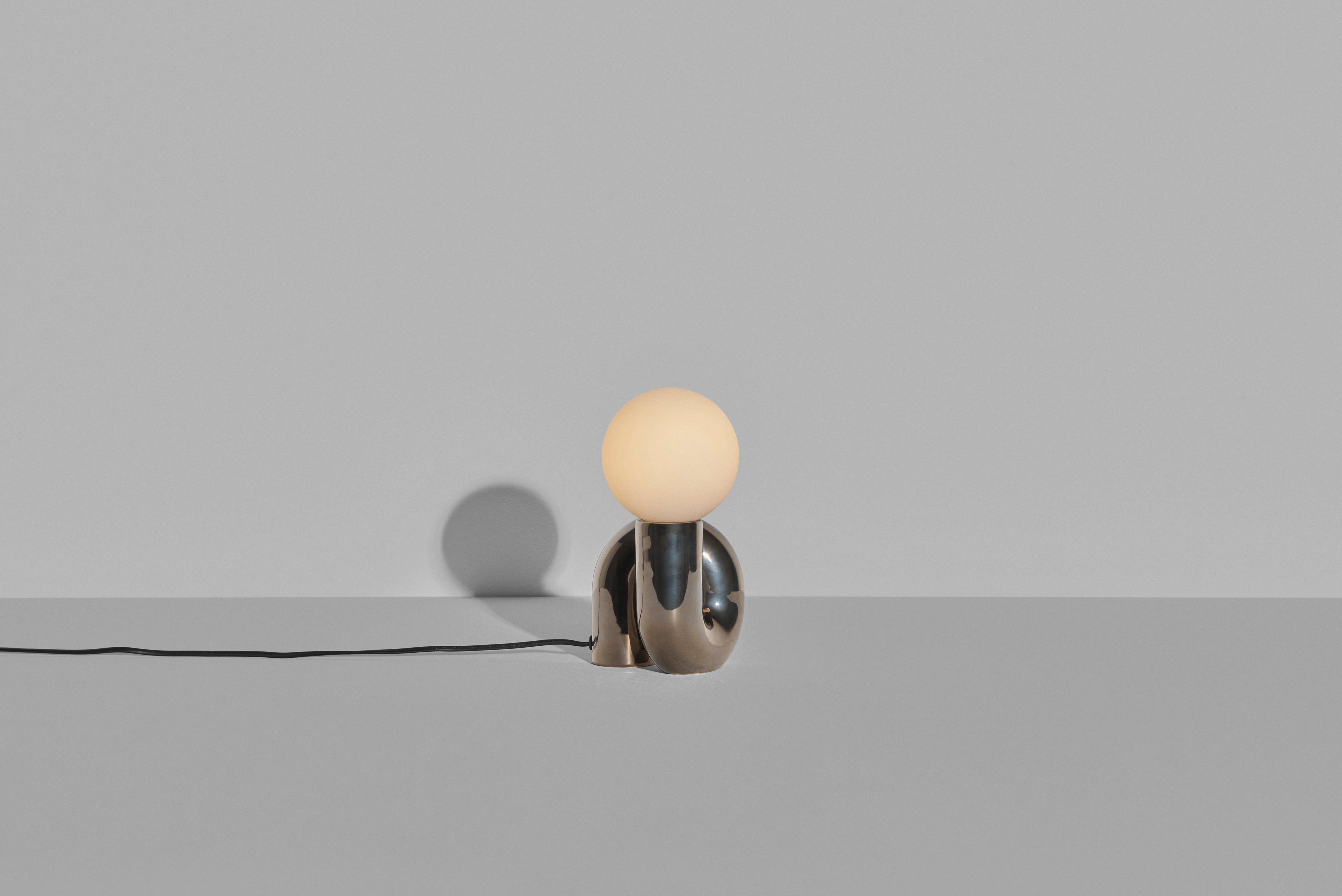 Lampa stołowa NEOTENIC srebrny