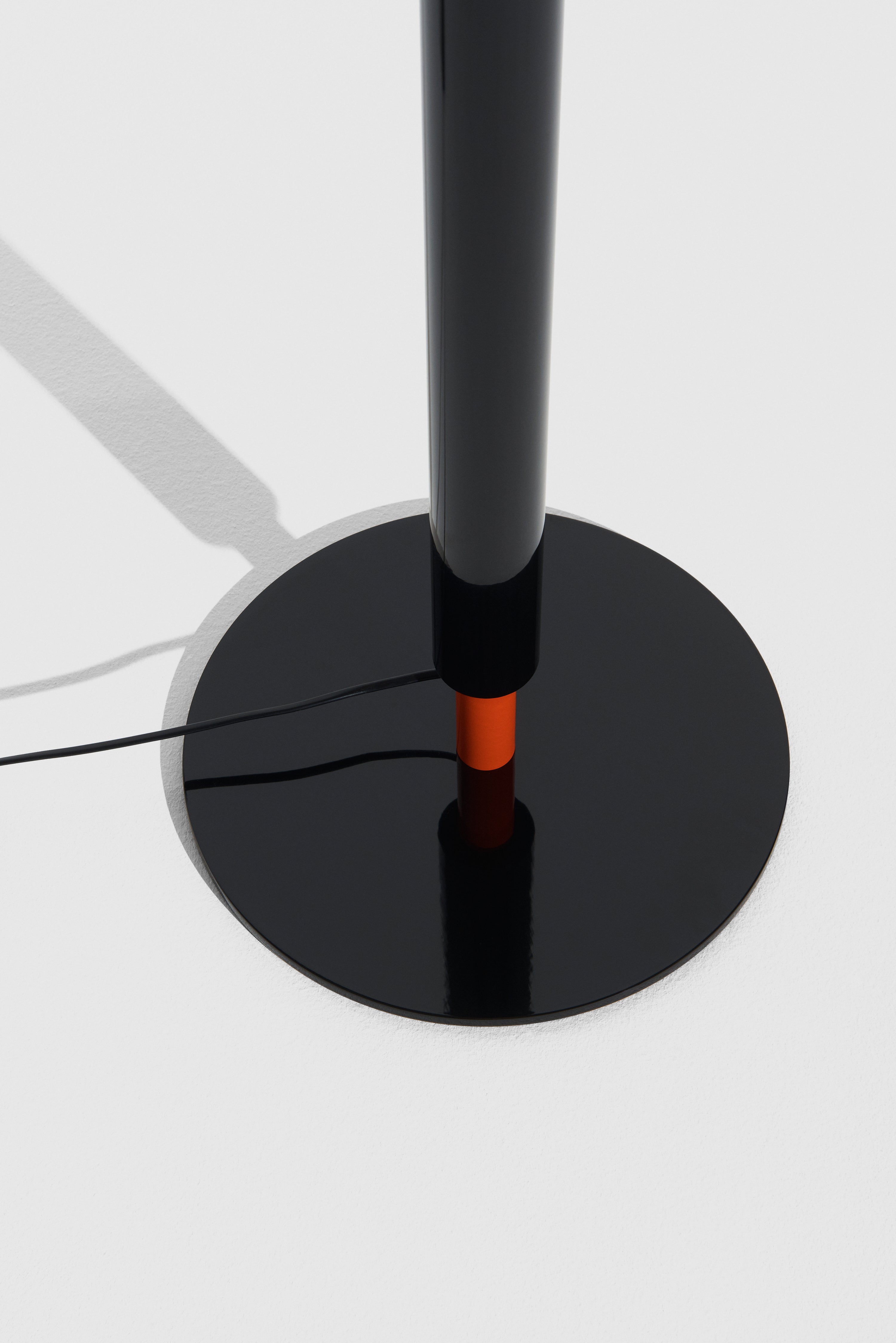 Lampa podłogowa PYL żółty – Petite Friture