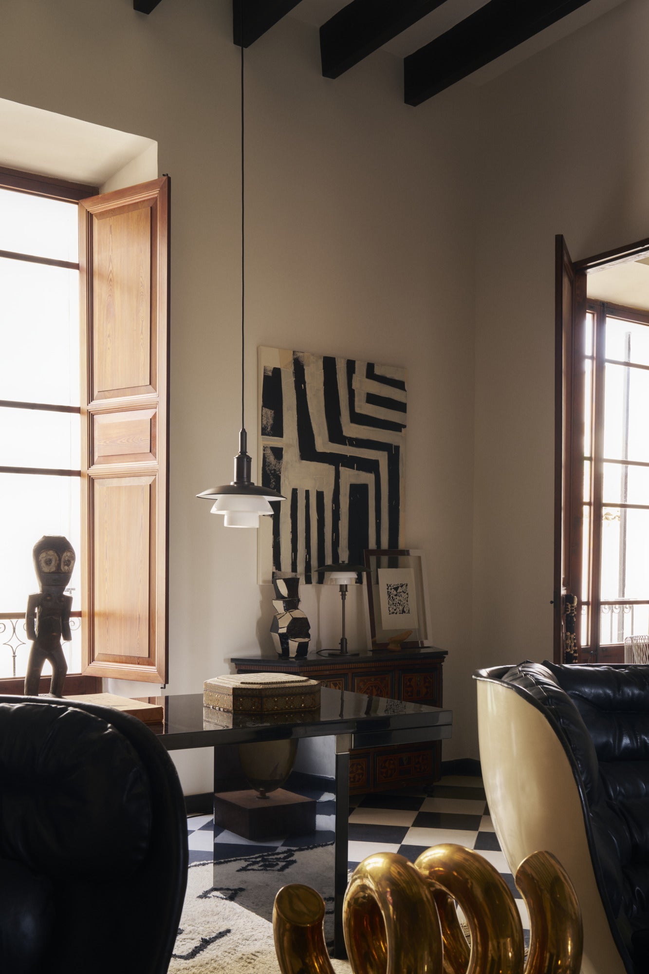 Pendelleuchte PH 3/3 weiß mit schwarzer matter Oberfläche