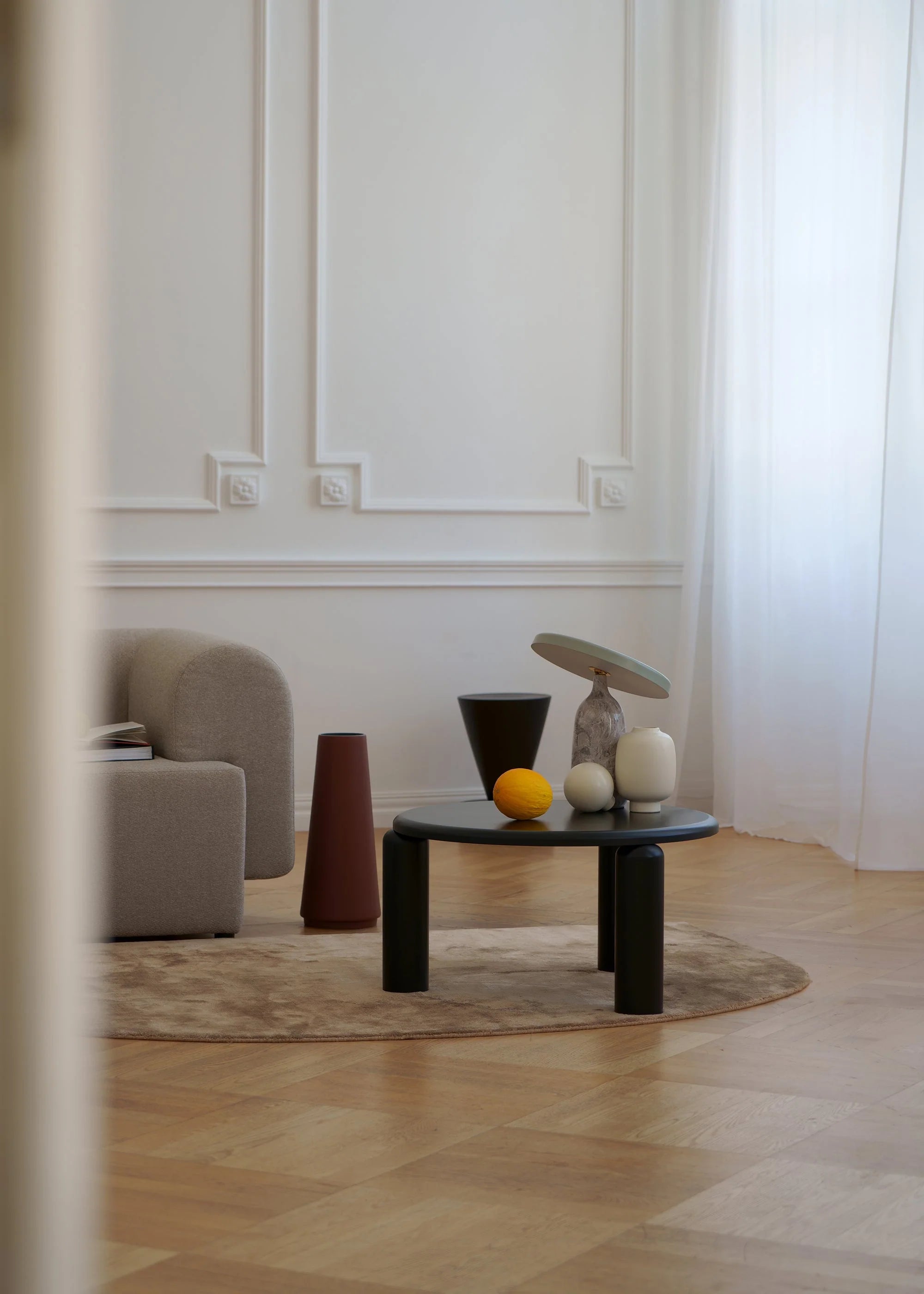 Kaffeetisch NEO kobaltblaues Eschenholz