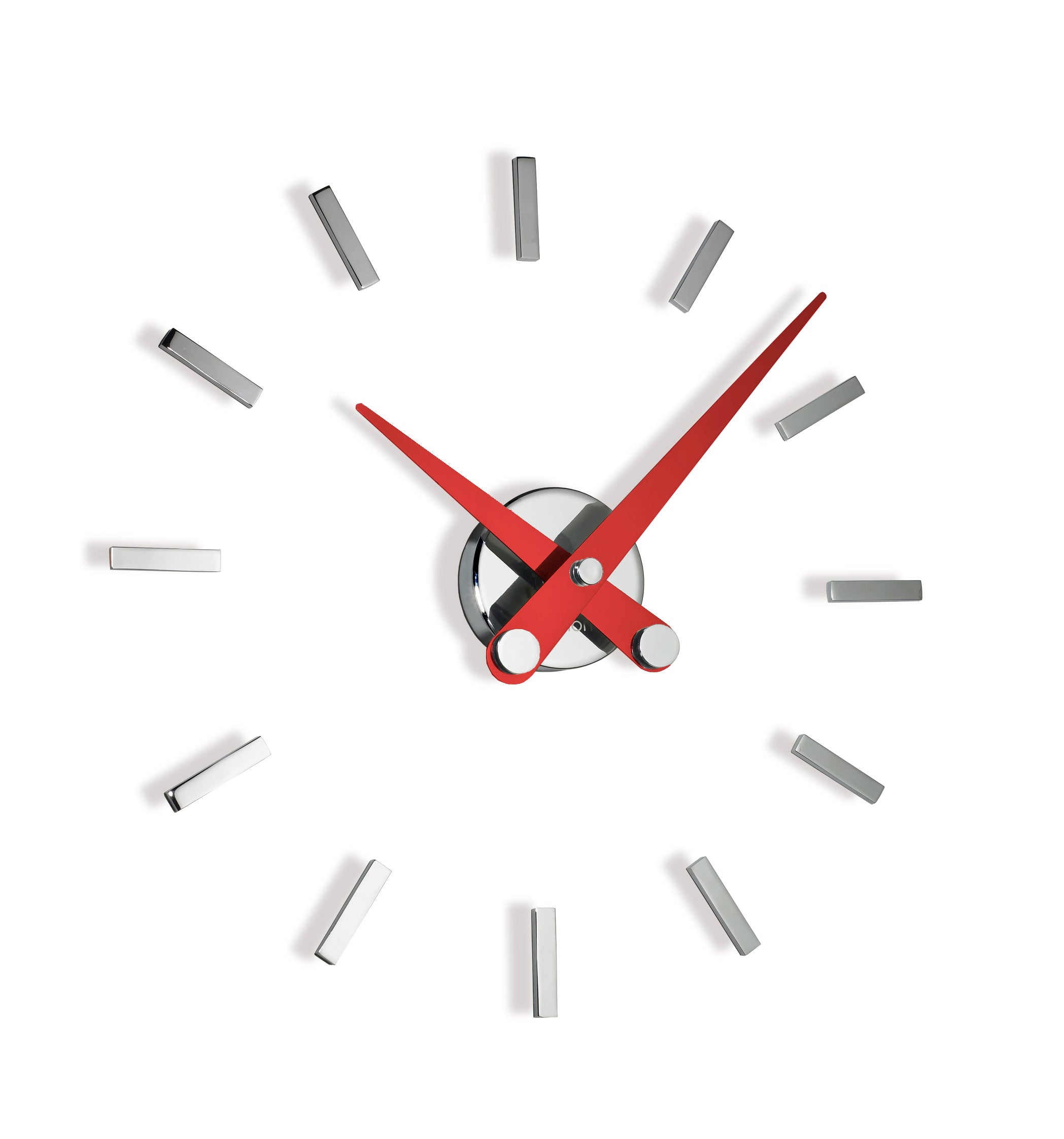 PUNTOS SUSPENSIVOS wall clock in chrome with red finish