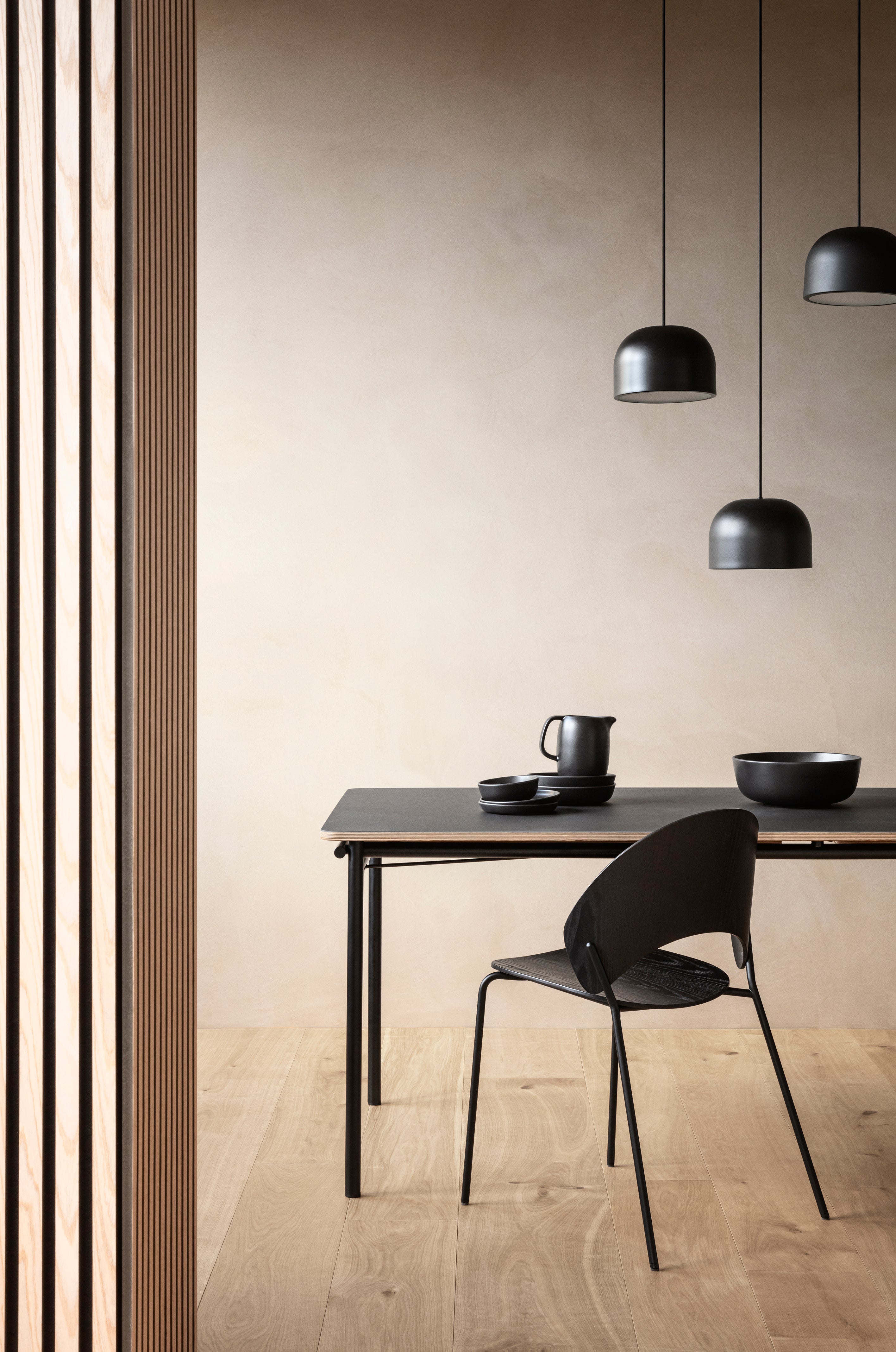 Ausziehbarer Tisch TAFFEL schwarz