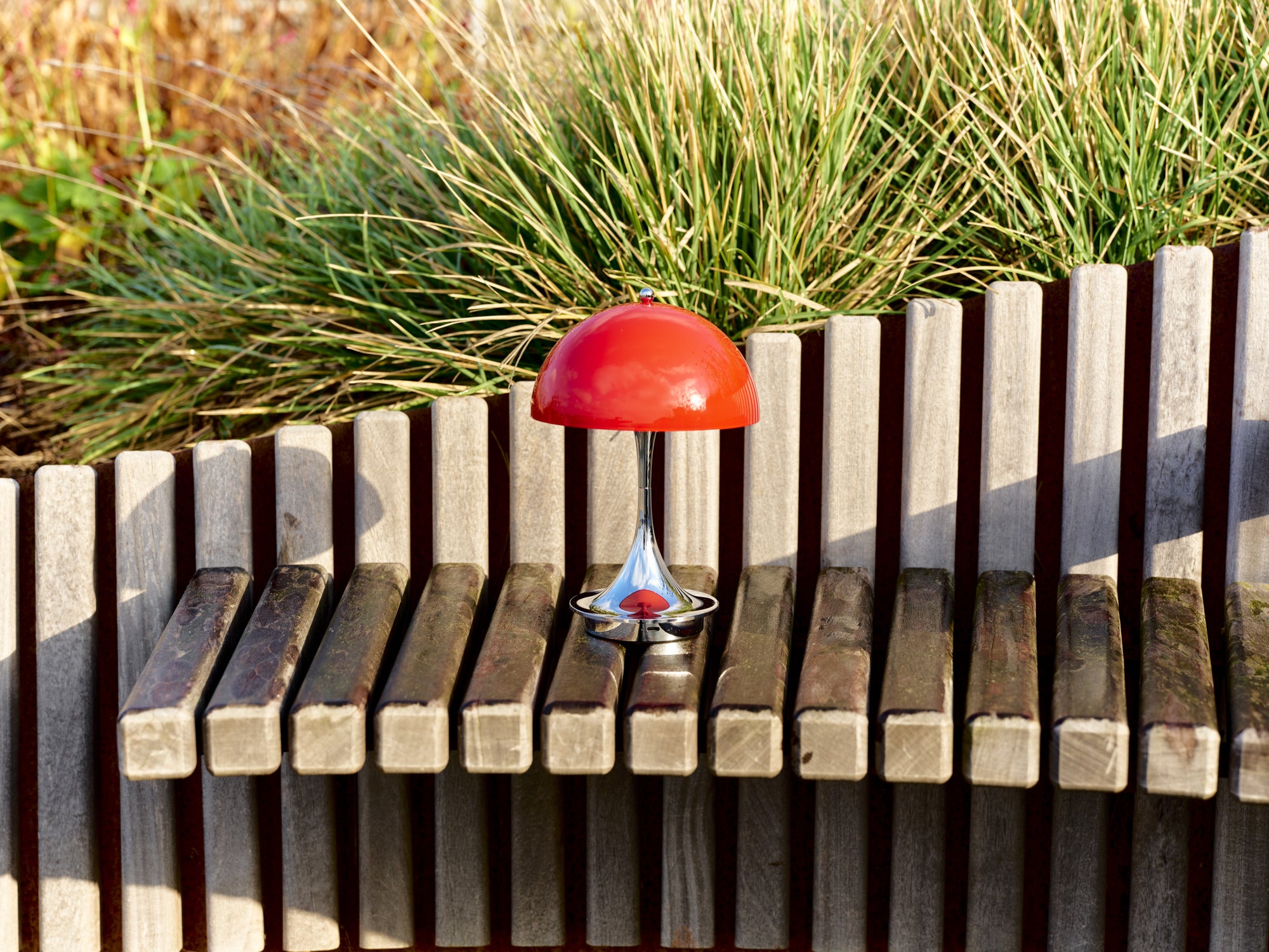 Portable Lamp PANTHELLA 160 red with chrome base