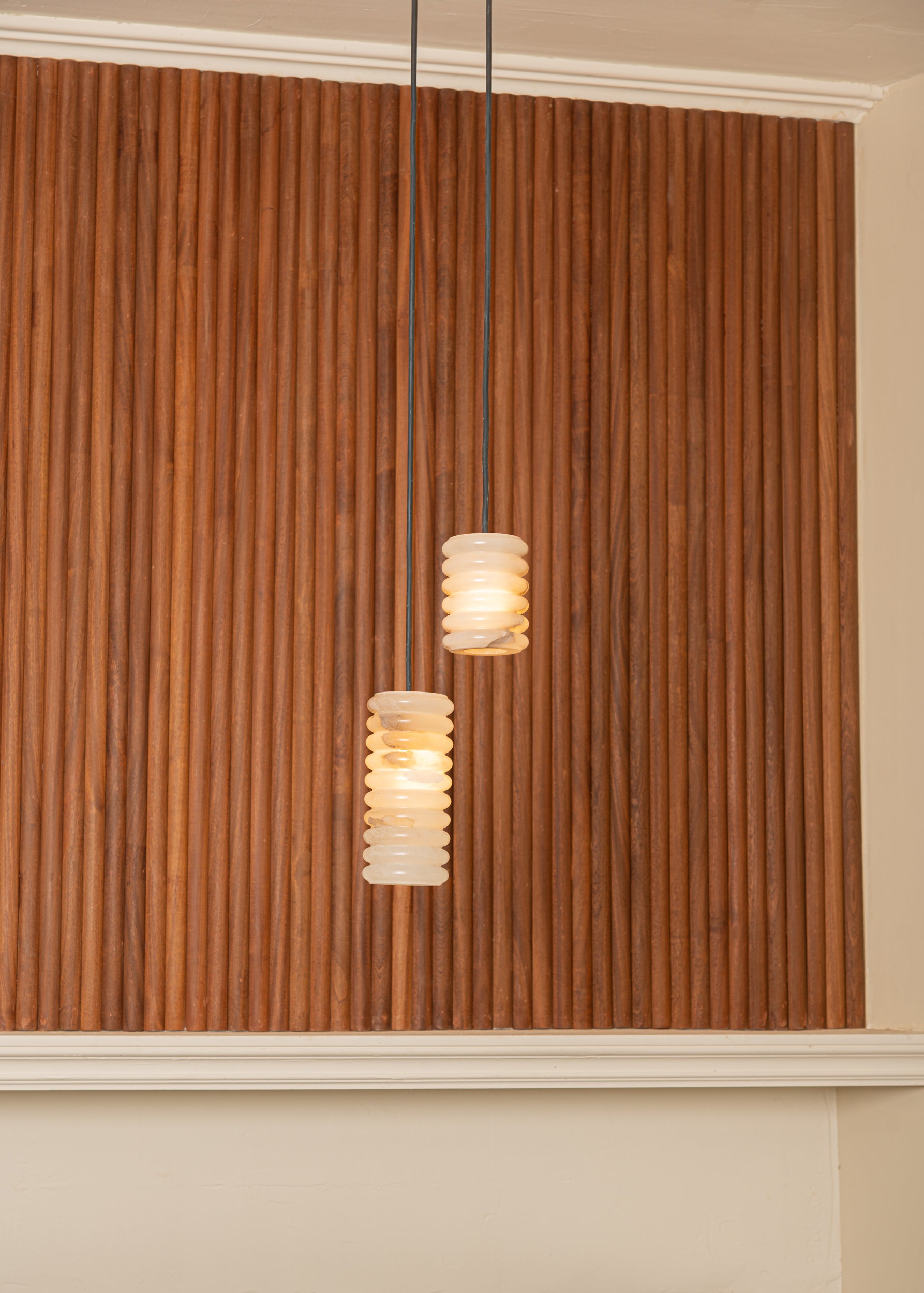 Pendelleuchte MANIKO FLUTA DOUBLE weißer Alabaster