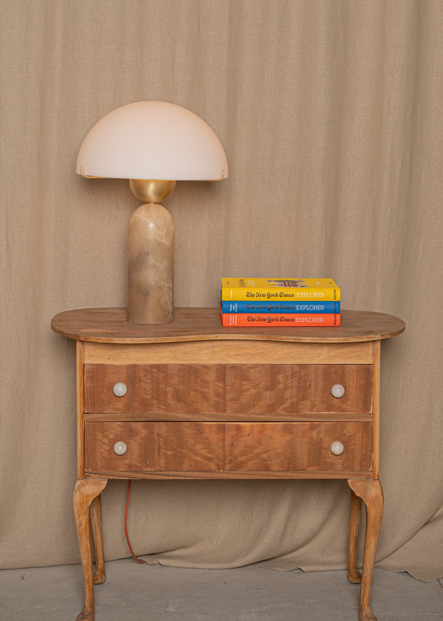 Tischlampe PEONO dunkelbeige Alabaster