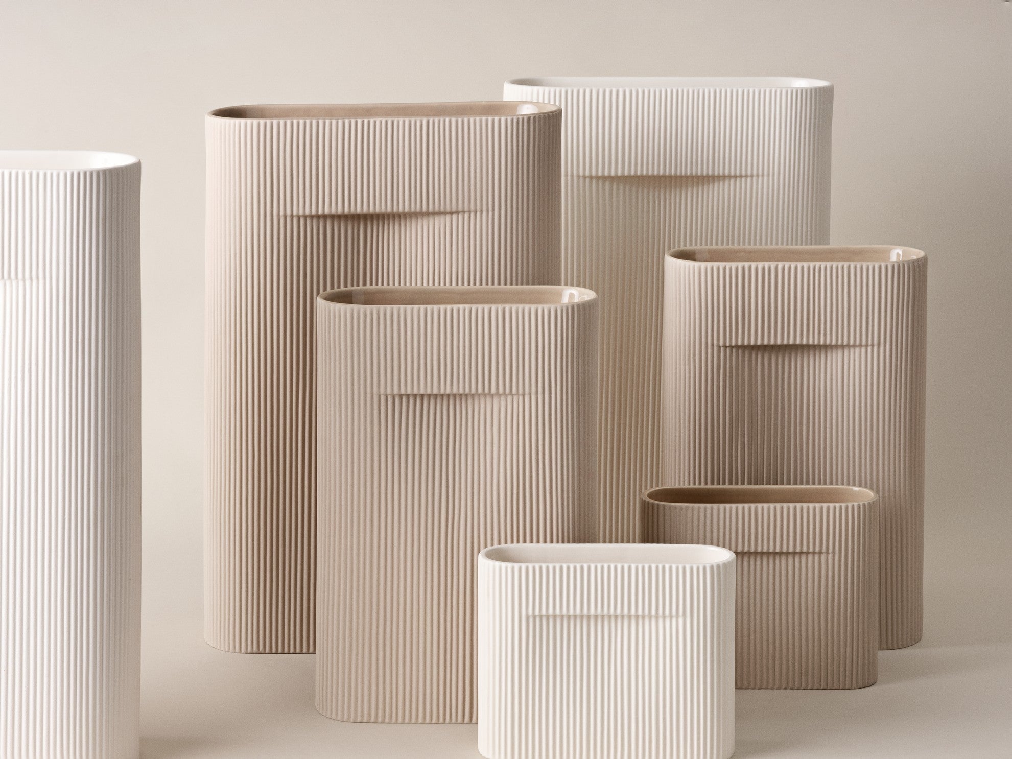 Keramikw vase RIDGE gebrochenes Weiß