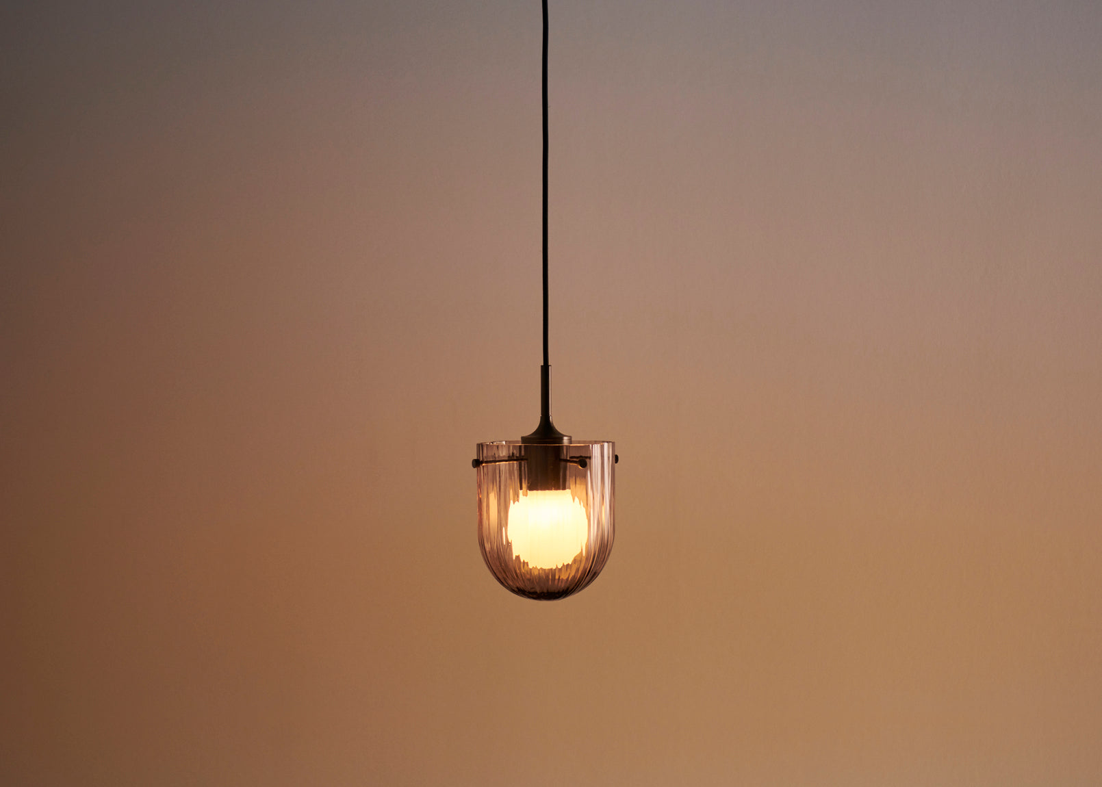 Pendelleuchte SEINE rauchiges Glas