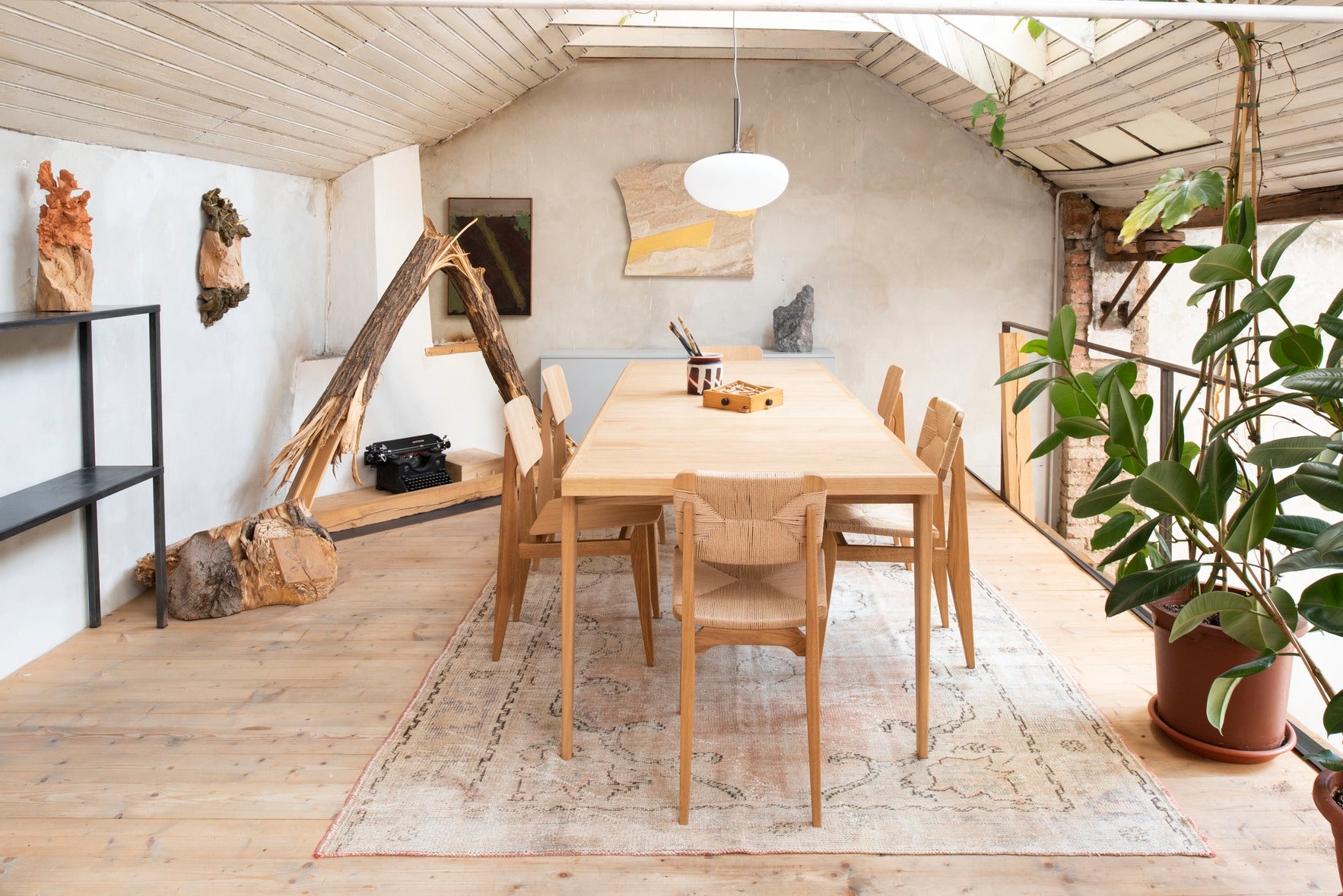 Ausziehbarer Tisch S-TABLE aus Nussbaumholz