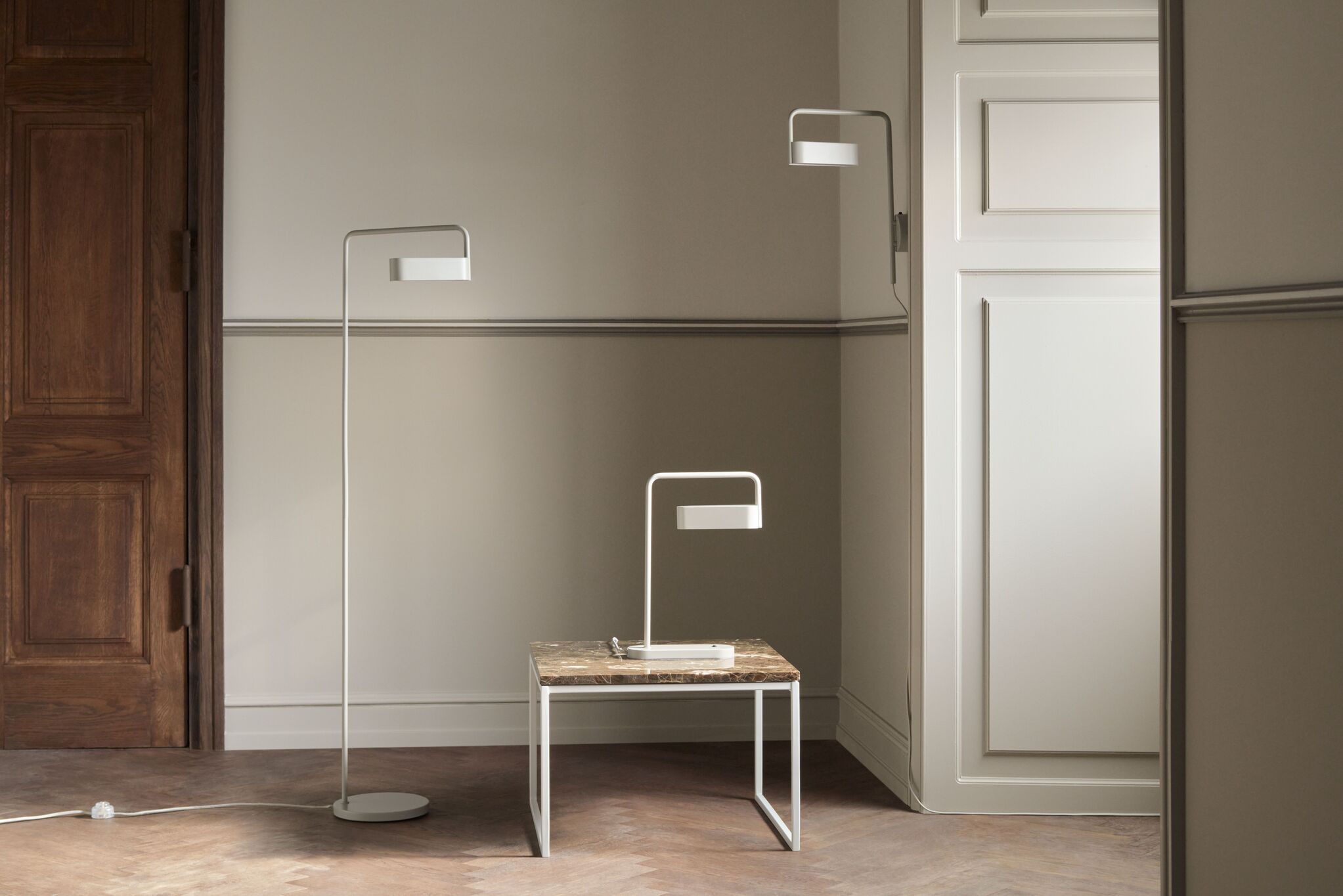 Cream reading floor lamp SCRIBE