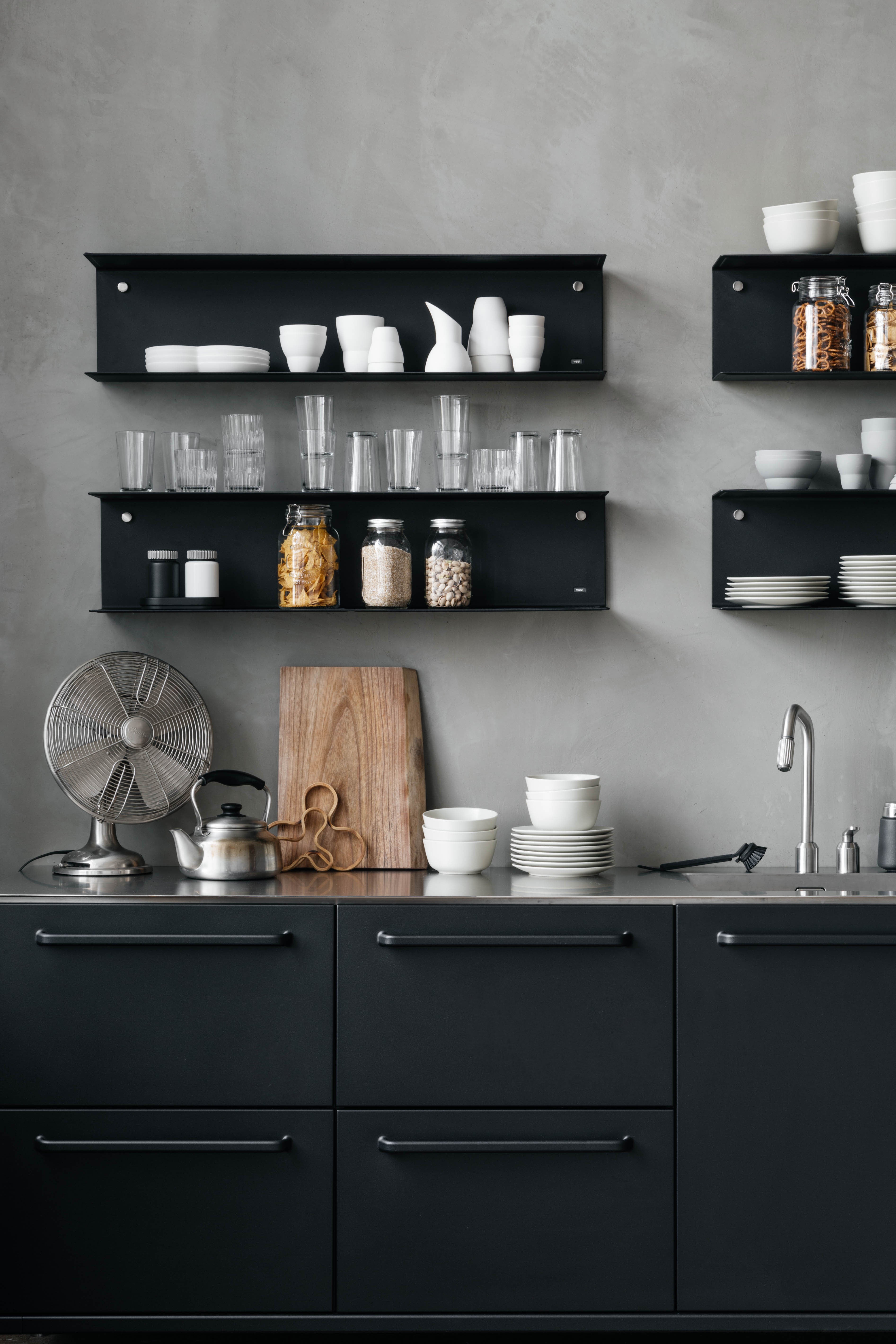 Hanging Shelf VIPP Black