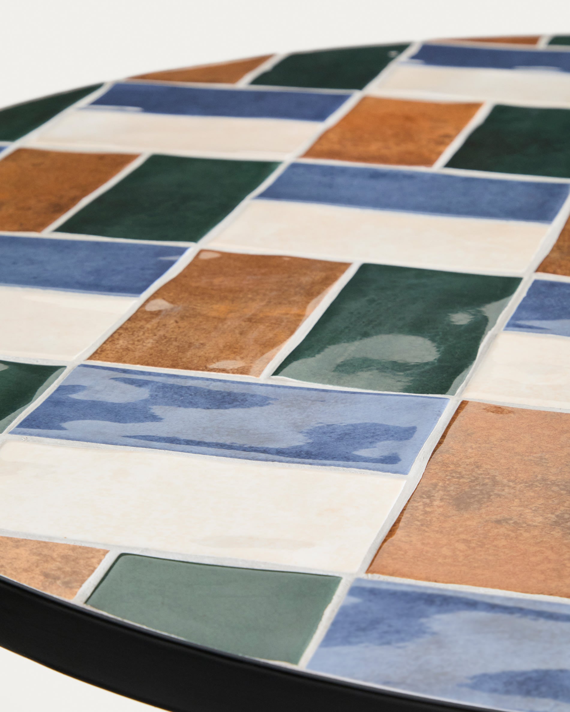 Gartentisch TELLA mehrfarbig mit graphitfarbenem Gestell