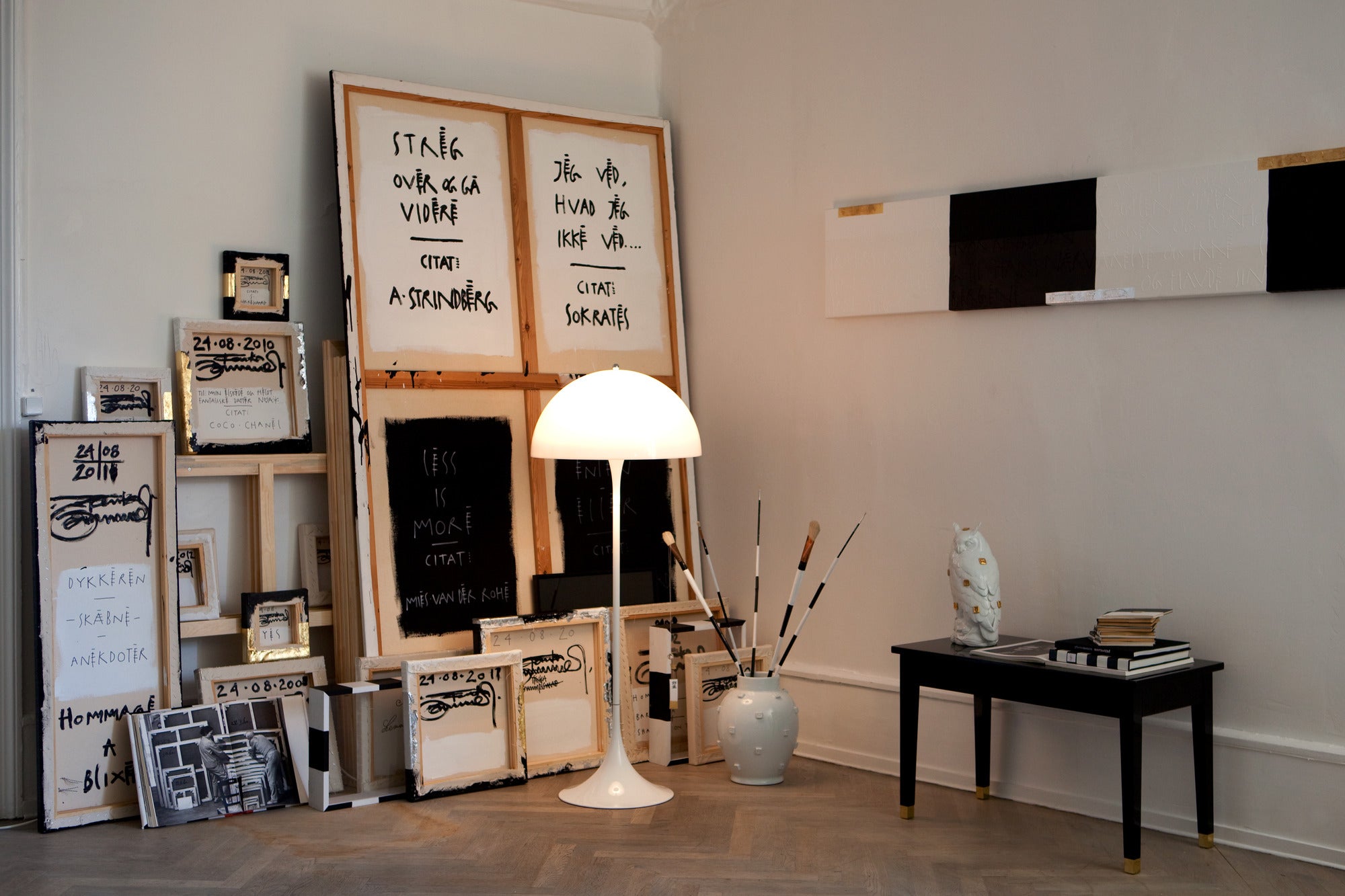 PANTHELLA Floor Lamp White