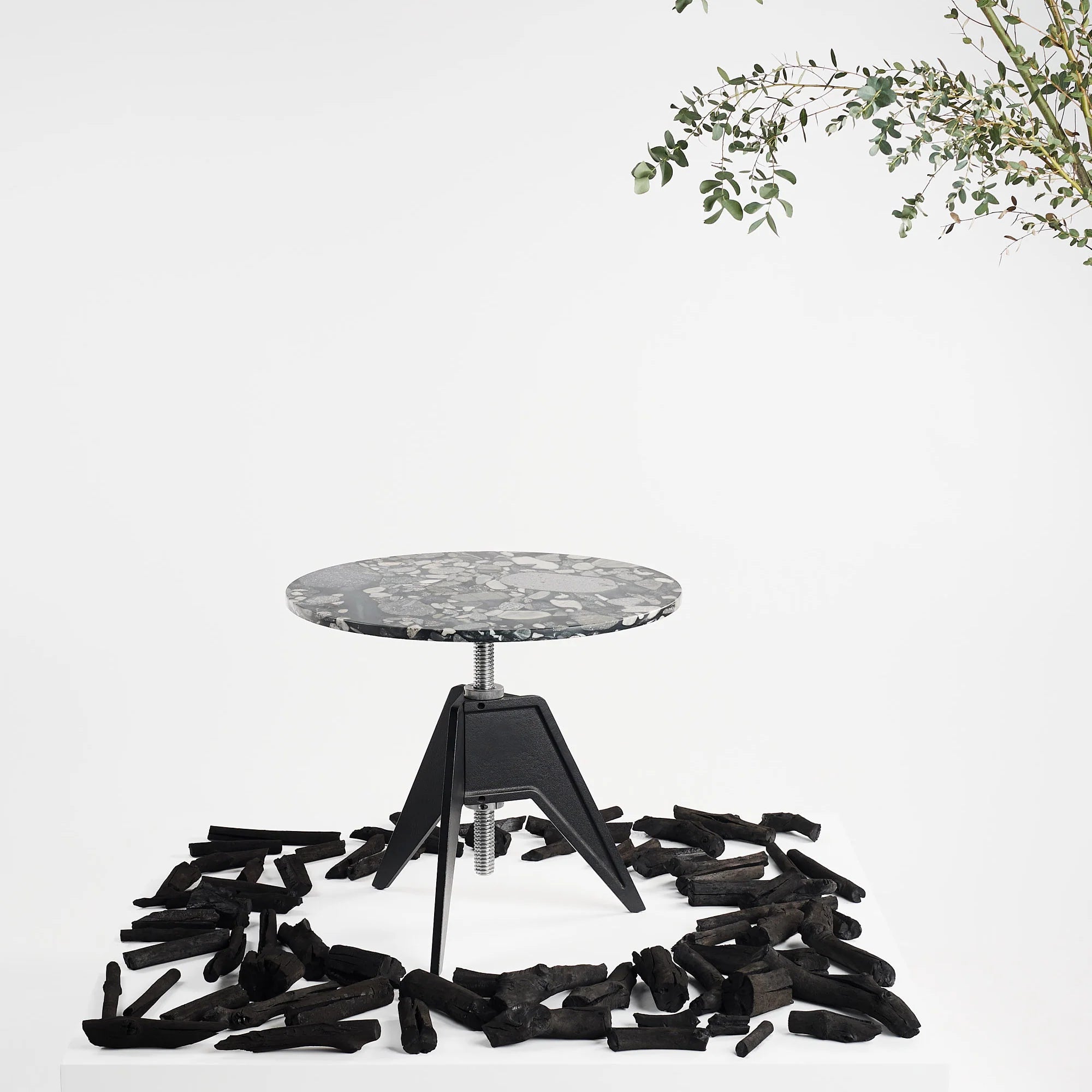 Couchtisch Schraubstein Marmor