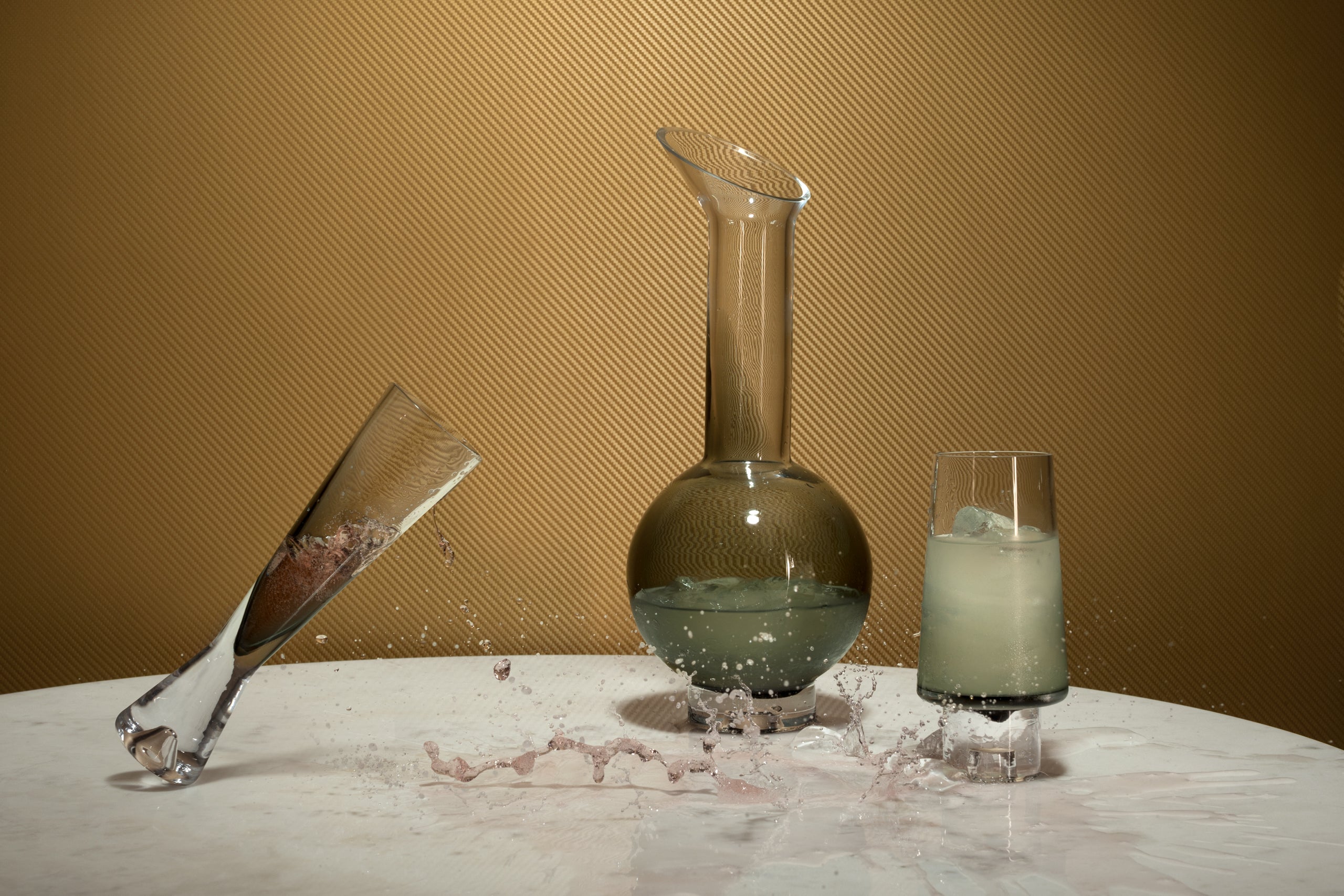 Set Champagner -Brillen Tank schwarzes Glas