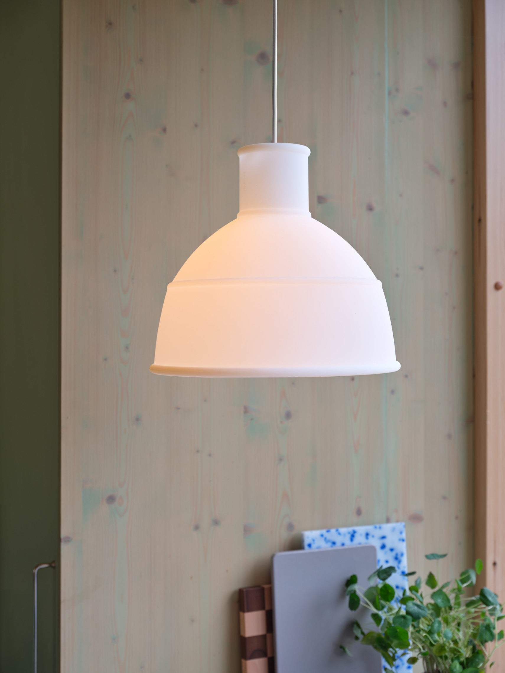 Lampa wisząca UNFOLD złamana biel