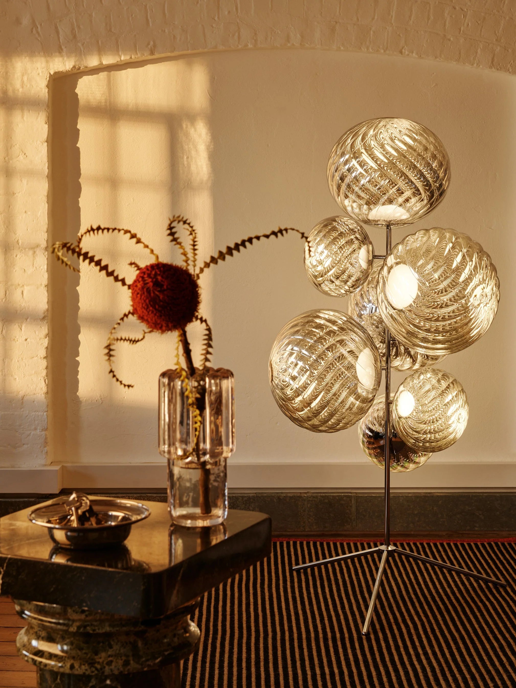 WHIRL silver floor lamp
