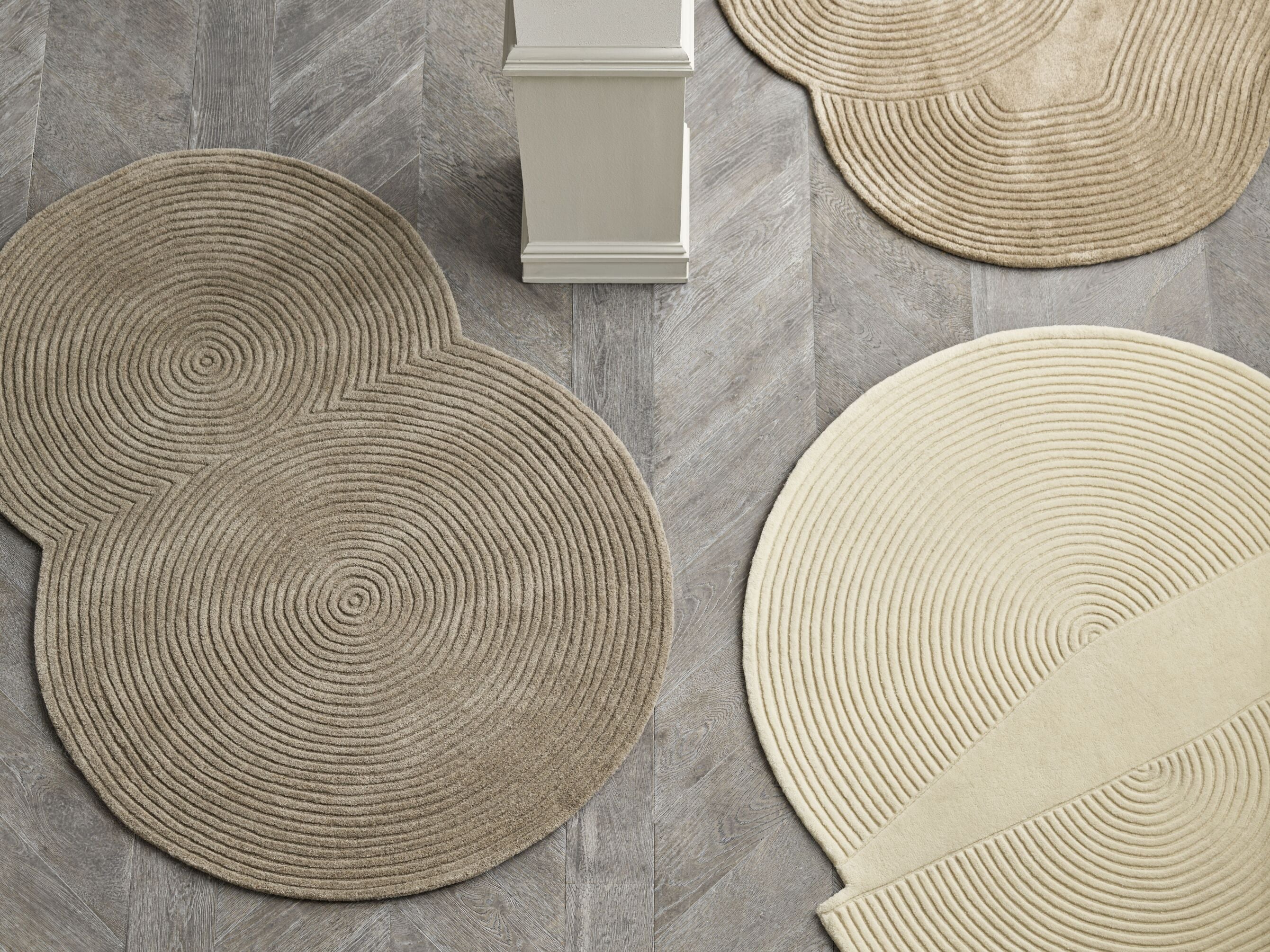 Ovaler Teppich ZEN ROUNDED grau