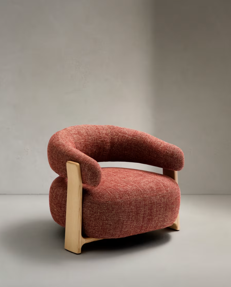 Sessel GRANITE roter Chenille mit Eschenholzgestell