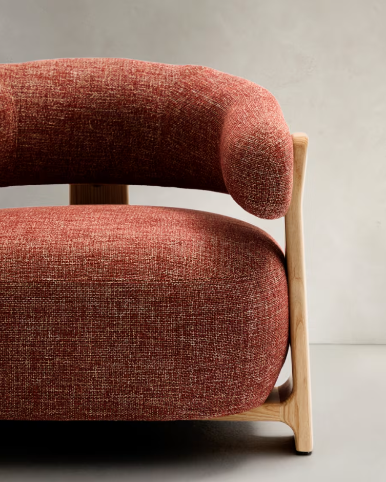 Sessel GRANITE roter Chenille mit Eschenholzgestell
