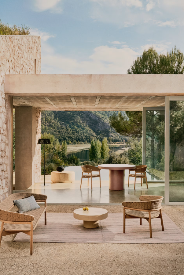 Arinella externer Stuhl Festes Akazienholz mit einem beige Seil