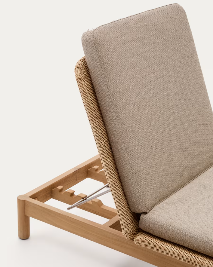 Liegestuhl GALEA Teakholz und Rattan