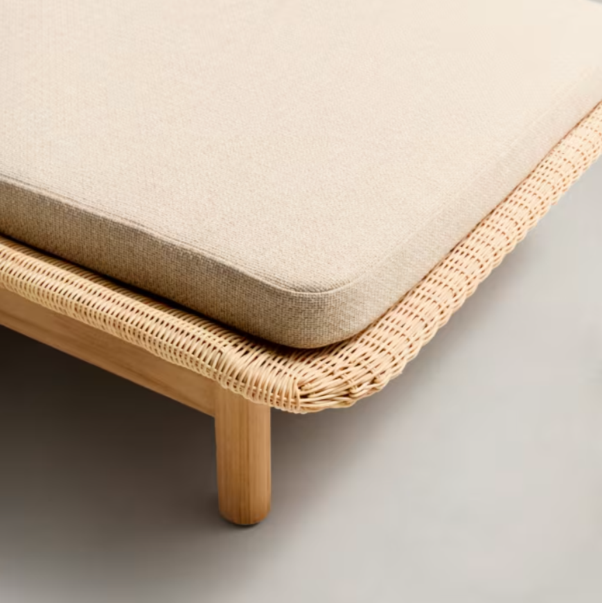 Liegestuhl GALEA Teakholz und Rattan