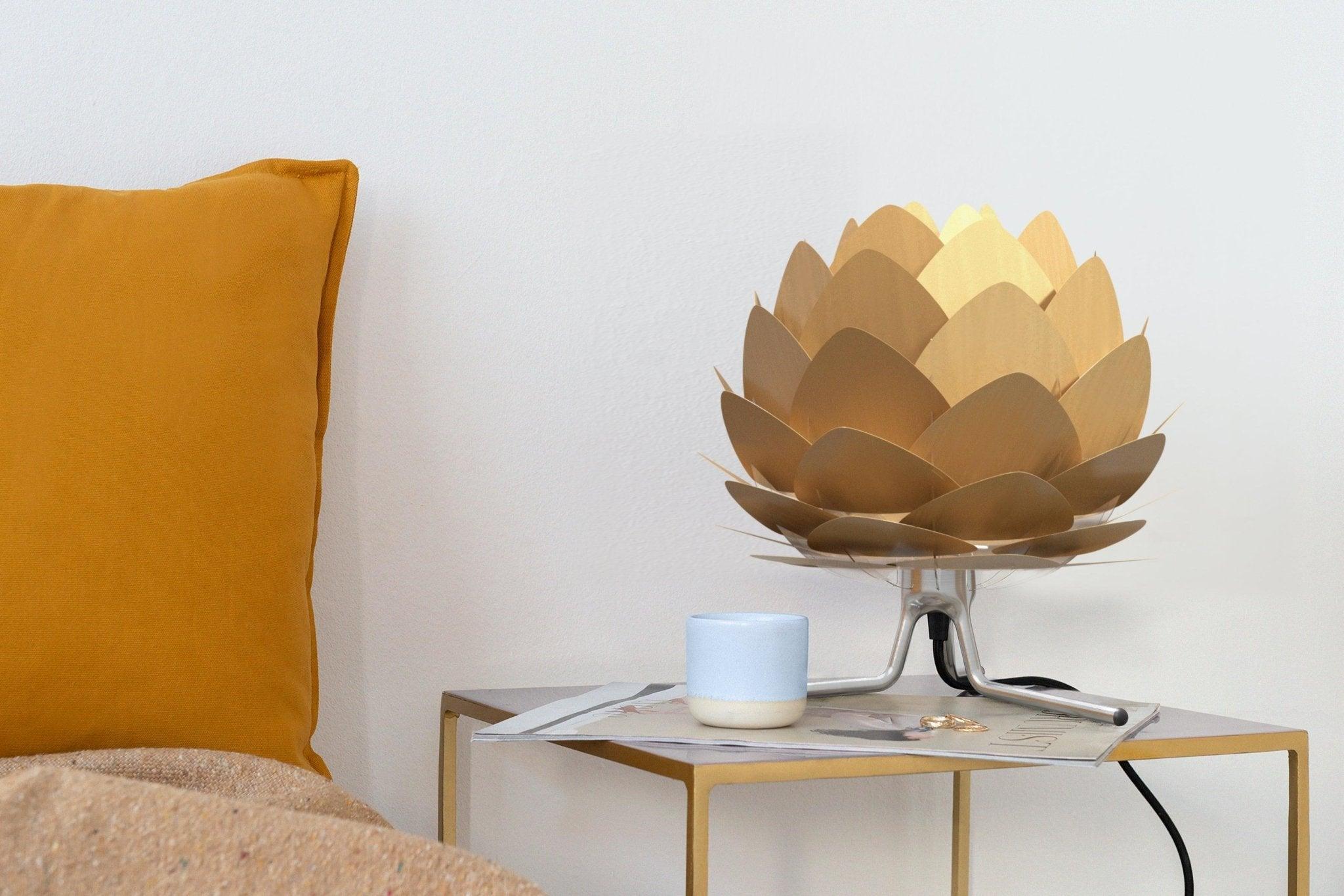 Abażur ALUVIA złoty UMAGE Eye on Design