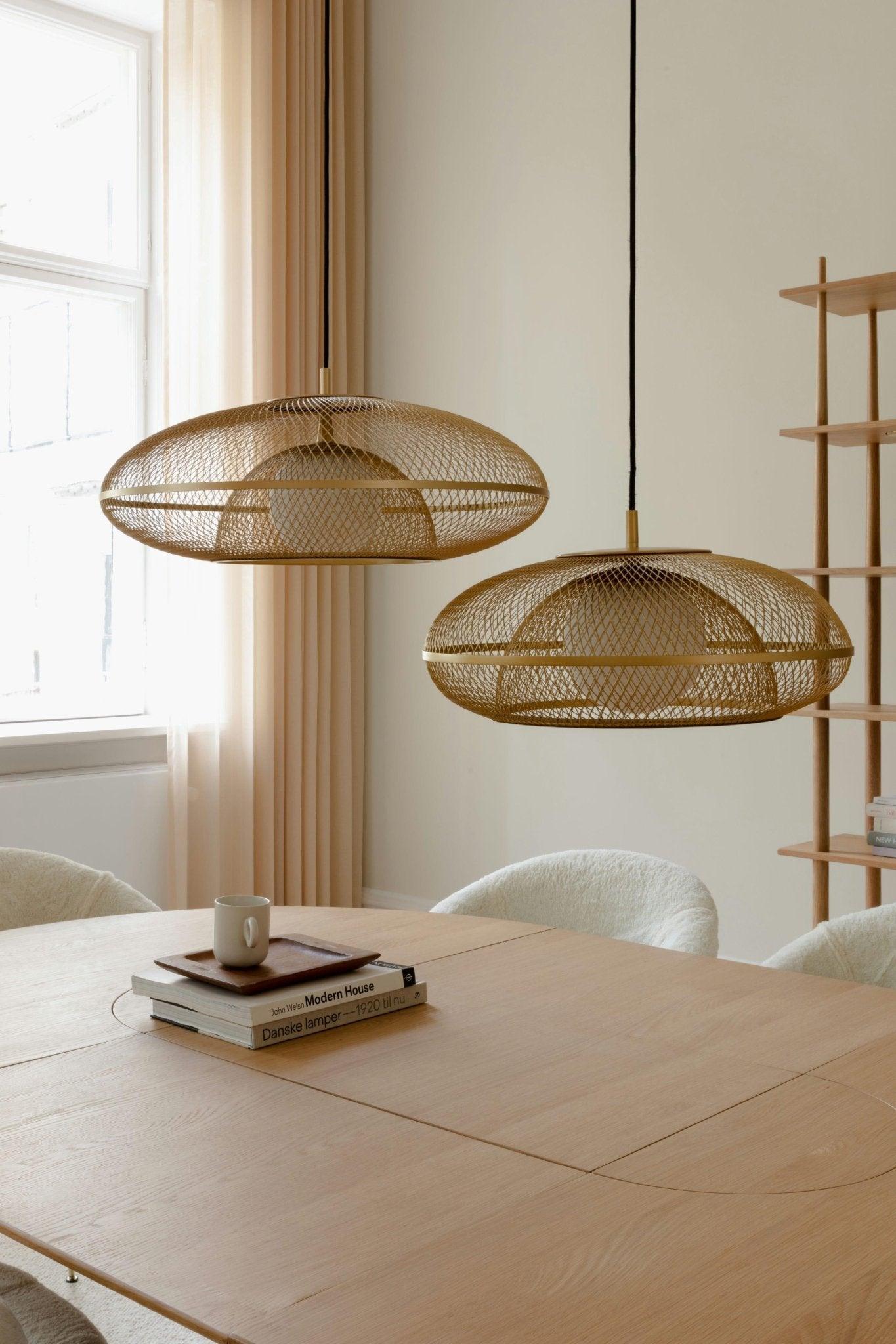 Abażur FARADAY złoty UMAGE Eye on Design