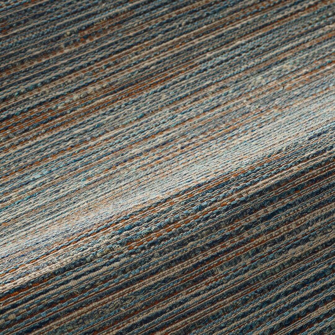 Textile wallpaper with a structural canvas imitation VAGAR - GRIS NUAGE gray with bronze