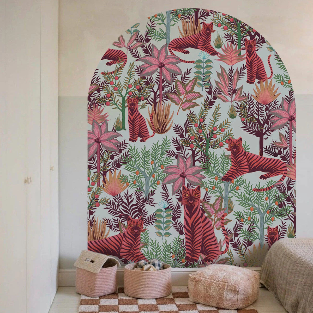 Mural w kształcie łuku z motywem zwierzęcym GOLD TIGERS PINK różowy – Wallcolors