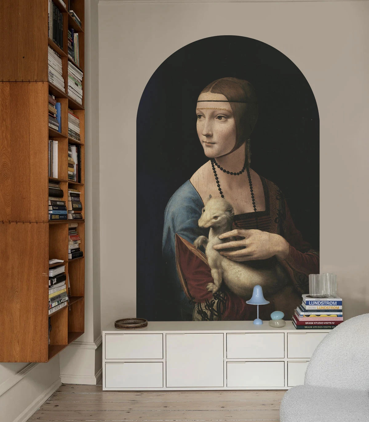 Non-woven mural in the shape of an arch LADY WITH AN ERMINE black