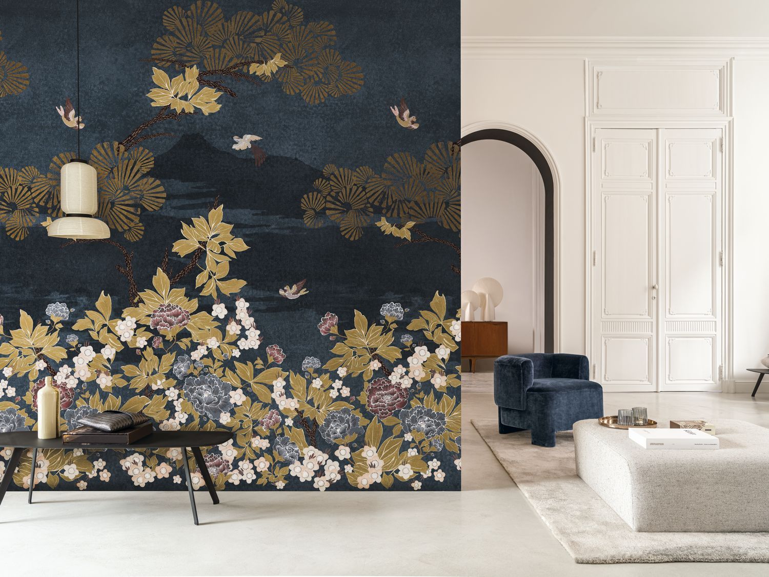 Mural with a plant motif of KANSAI leaves - BLUE/GOLD navy blue with gold
