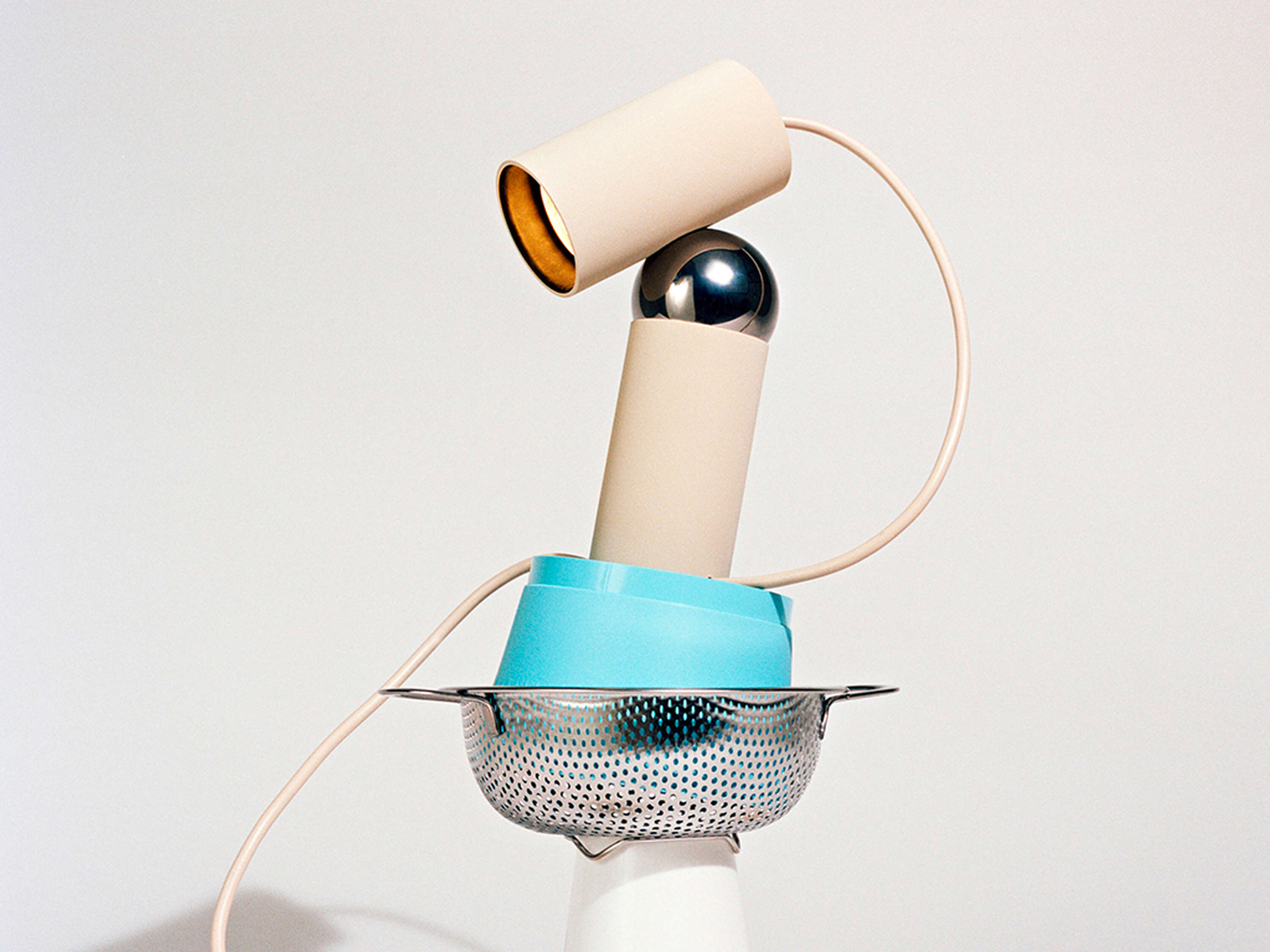 Tischlampe BILBOQUET cremefarben