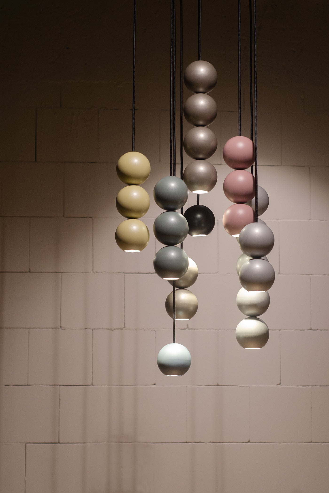 BOLA BOLA LED customizable pendant lamp