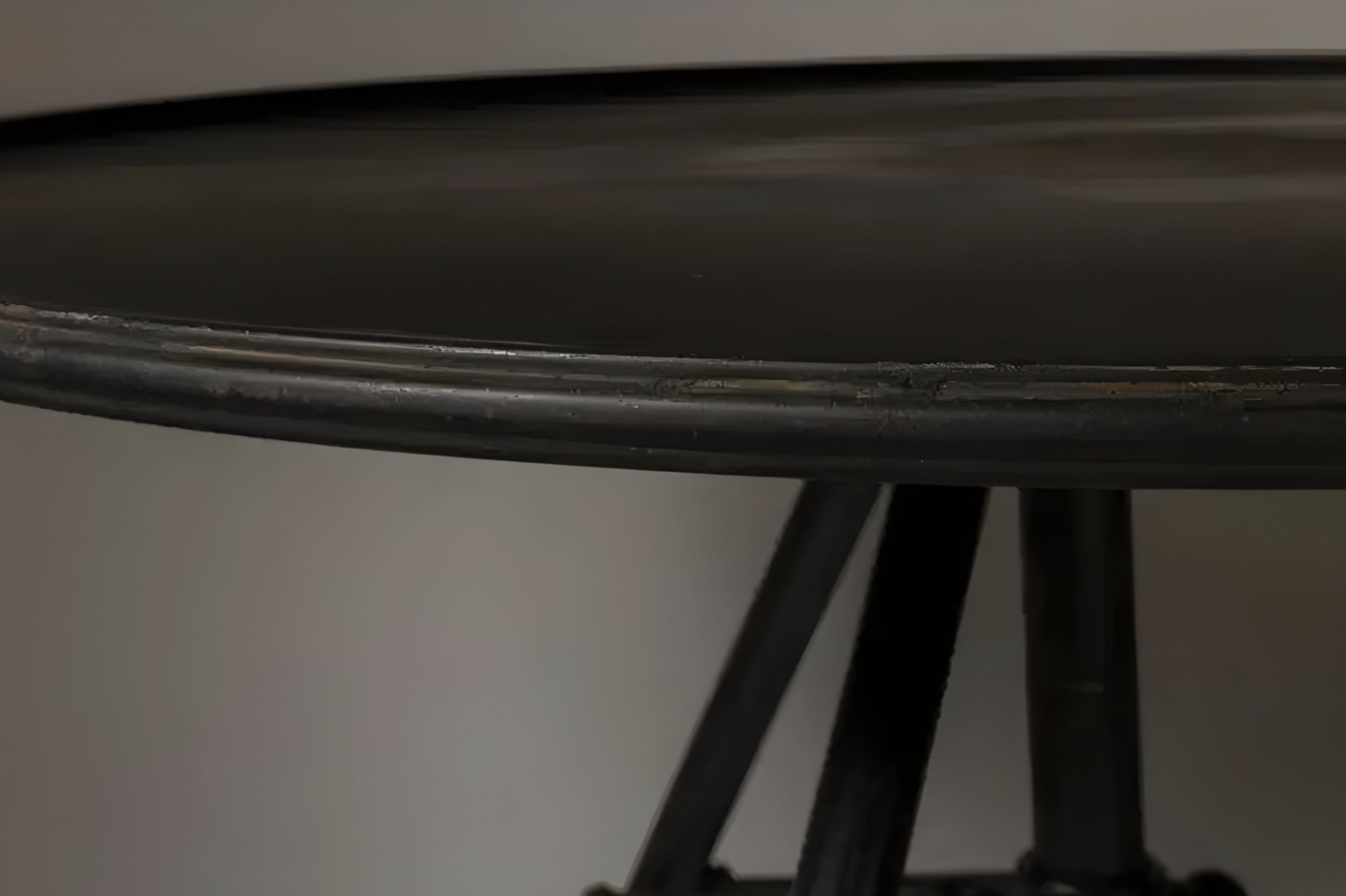 Industriedesign Couchtisch BROK schwarz