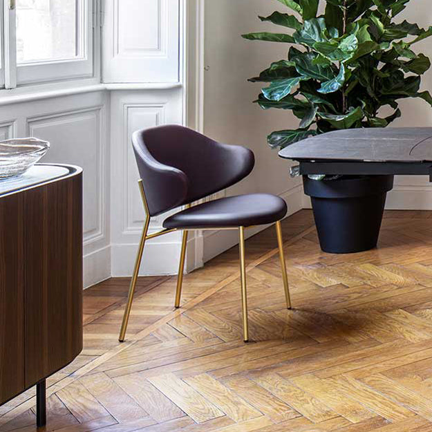 HOLLY Polsterstuhl mit Walnussgestell