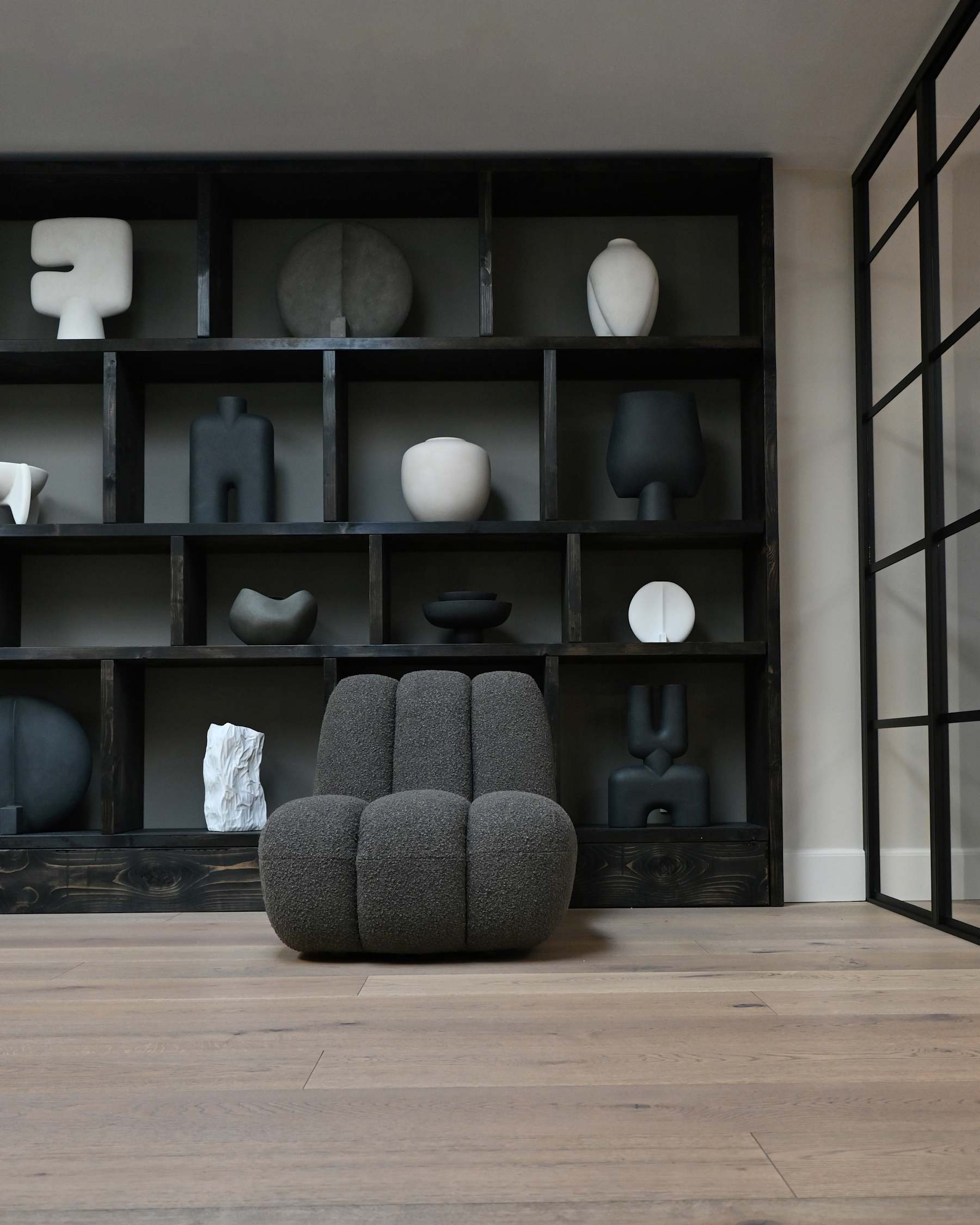 TOE-Sessel aus graubraunem Bouclé