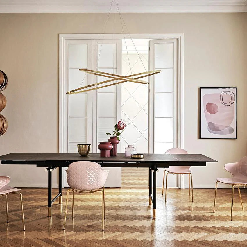Stuhl SAINT TROPEZ mit transparentem Sitz und goldener Metallbasis
