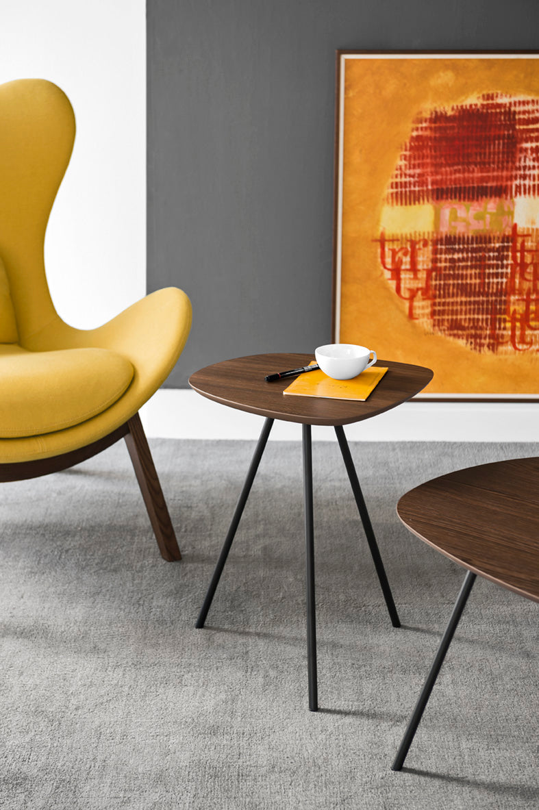 TWEET brown side table