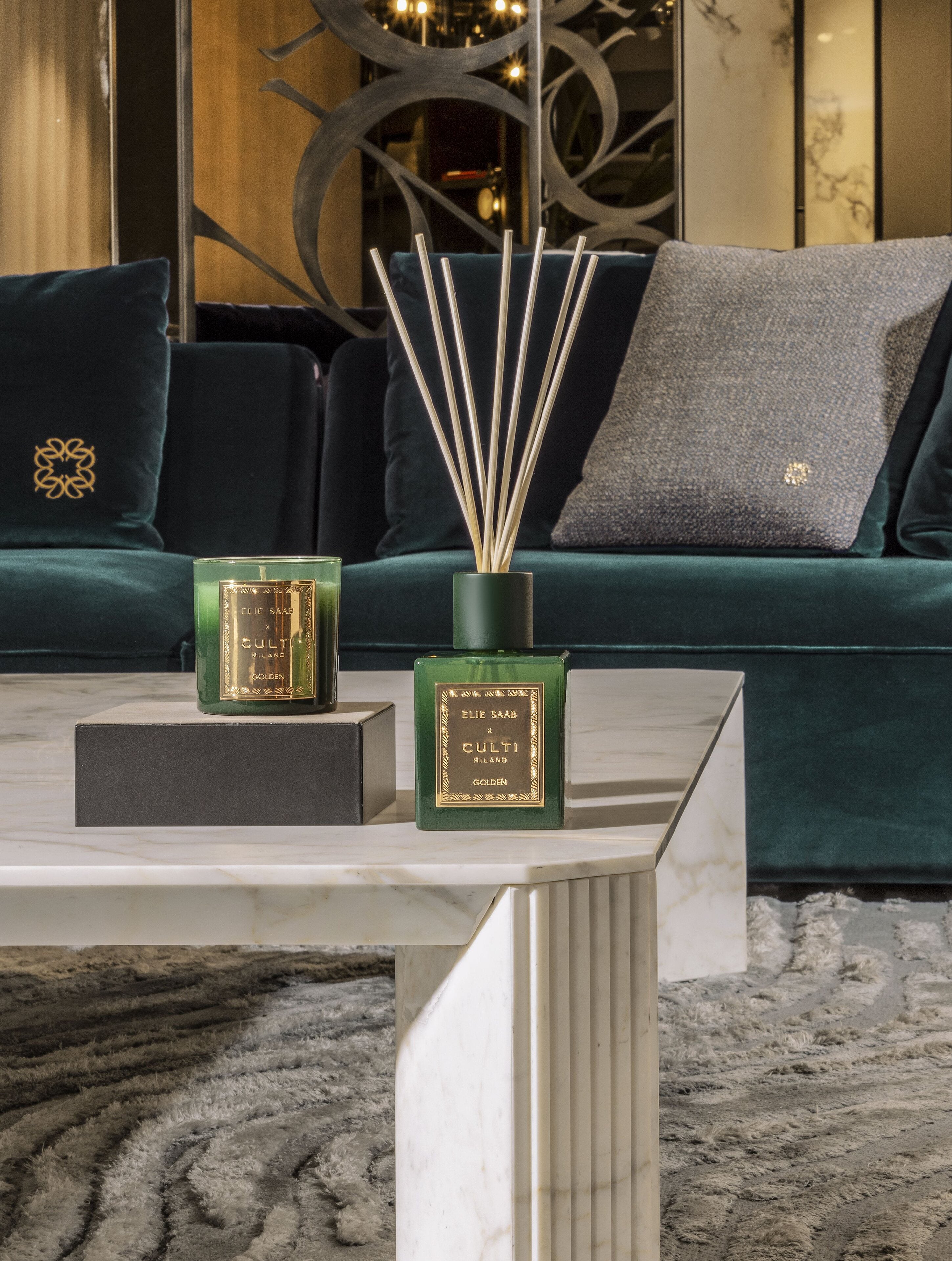 GOLDEN fragrance diffuser with notes of bitter orange, mandarin, ginger, orange blossom, and cedar.