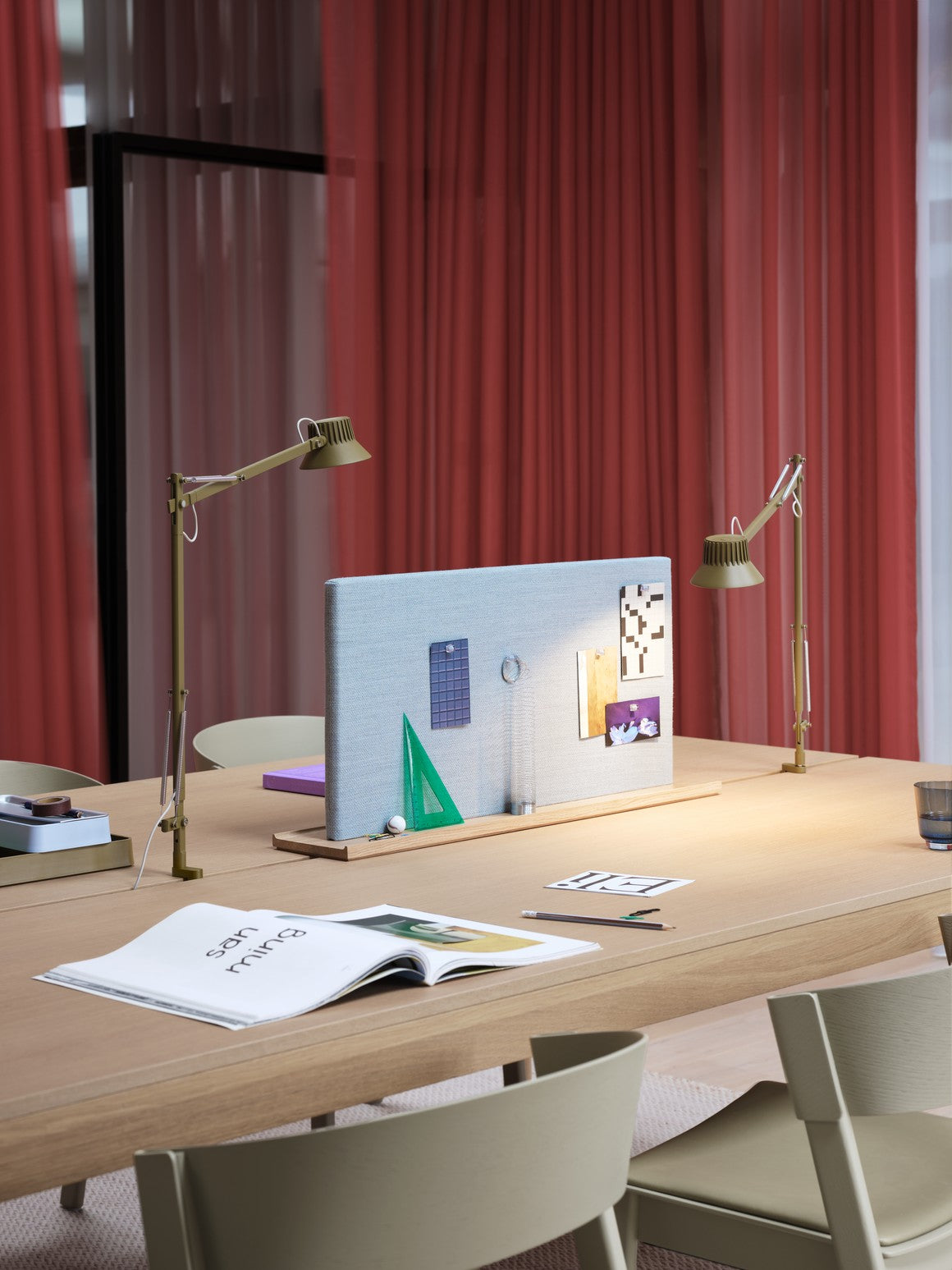 Schreibtischlampe DEDICATE verstellbar braun-grün
