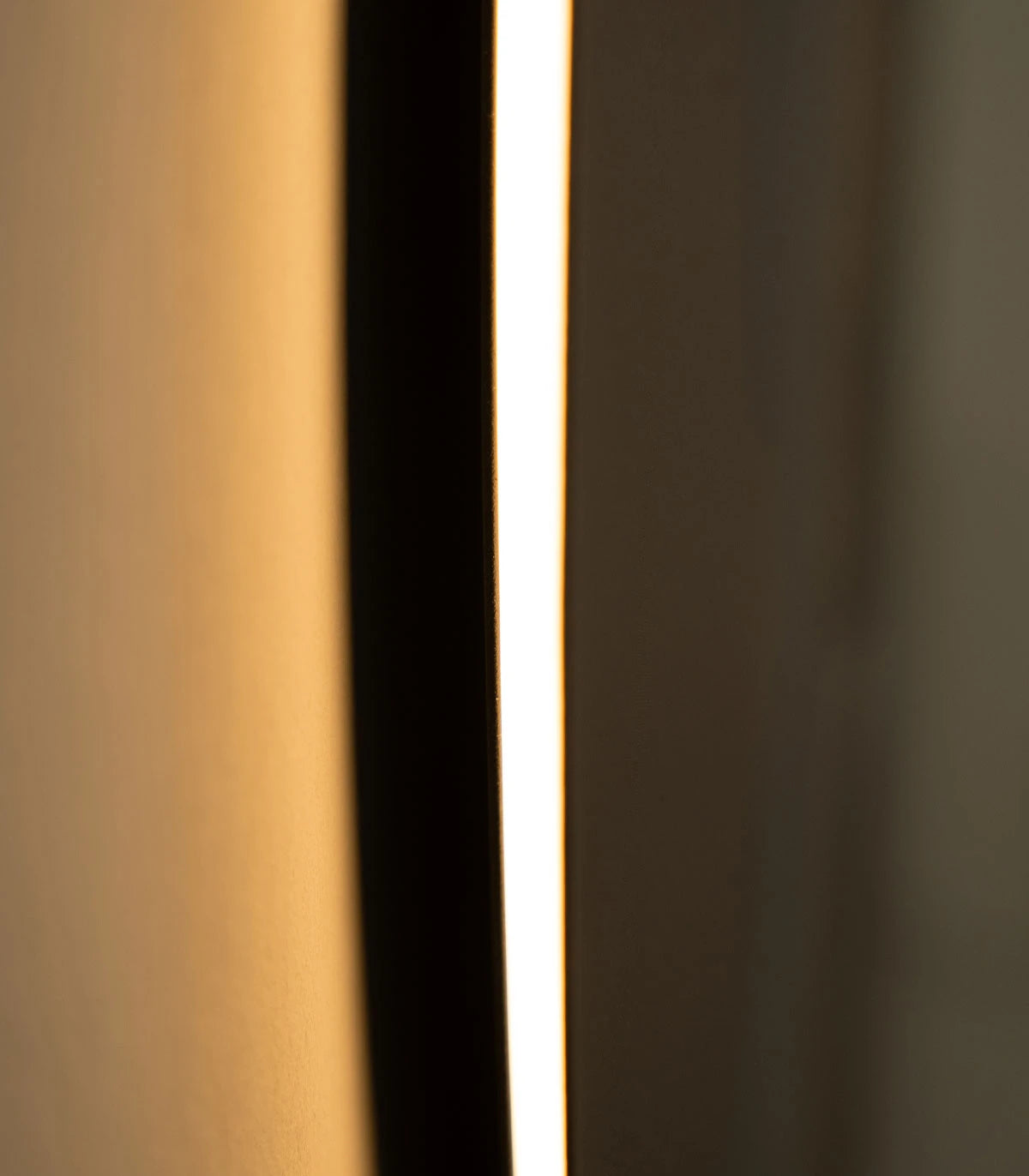 Wall lamp DOTS LIGHTING - NATURE GIRL WITH THE PEARL beige with green